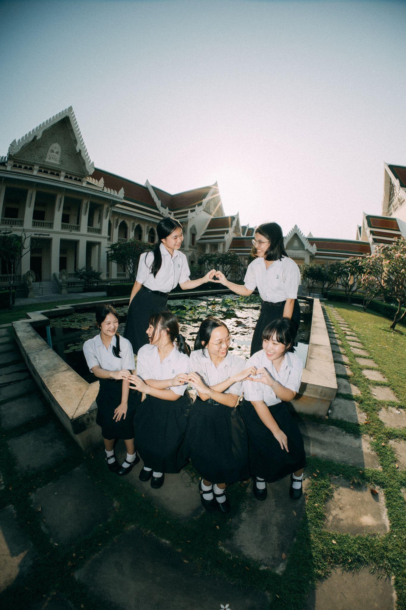 ผลงานรับปริญญา โรงเรียนเตรียมอุดมศึกษา โดย thnk.x ภาพที่ 9