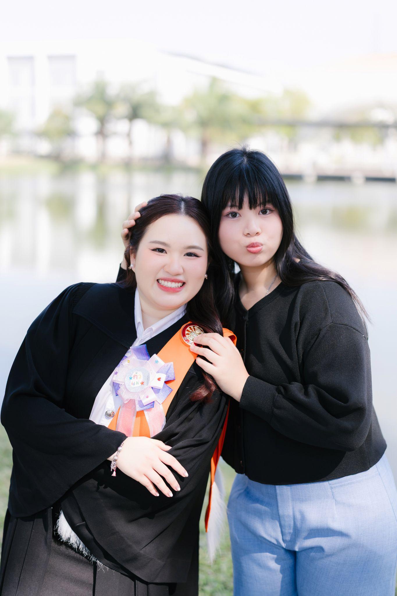 ผลงานรับปริญญา มหาวิทยาลัยธรรมศาสตร์ โดย thnk.x ภาพที่ 11