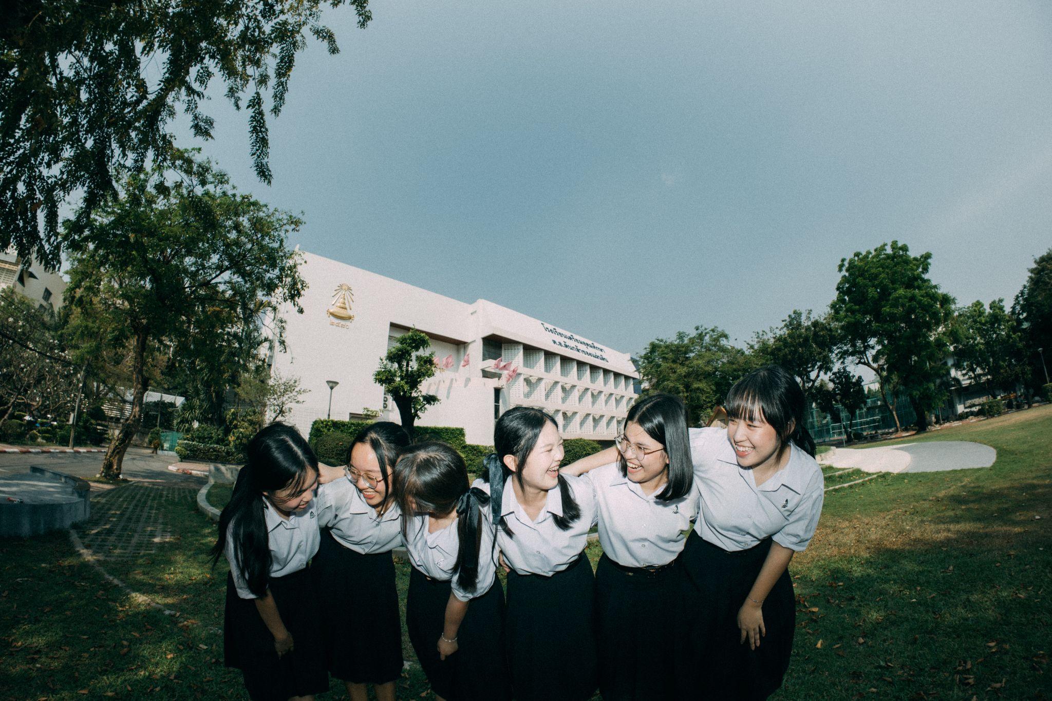 ผลงานรับปริญญา โรงเรียนเตรียมอุดมศึกษา โดย thnk.x ภาพที่ 7