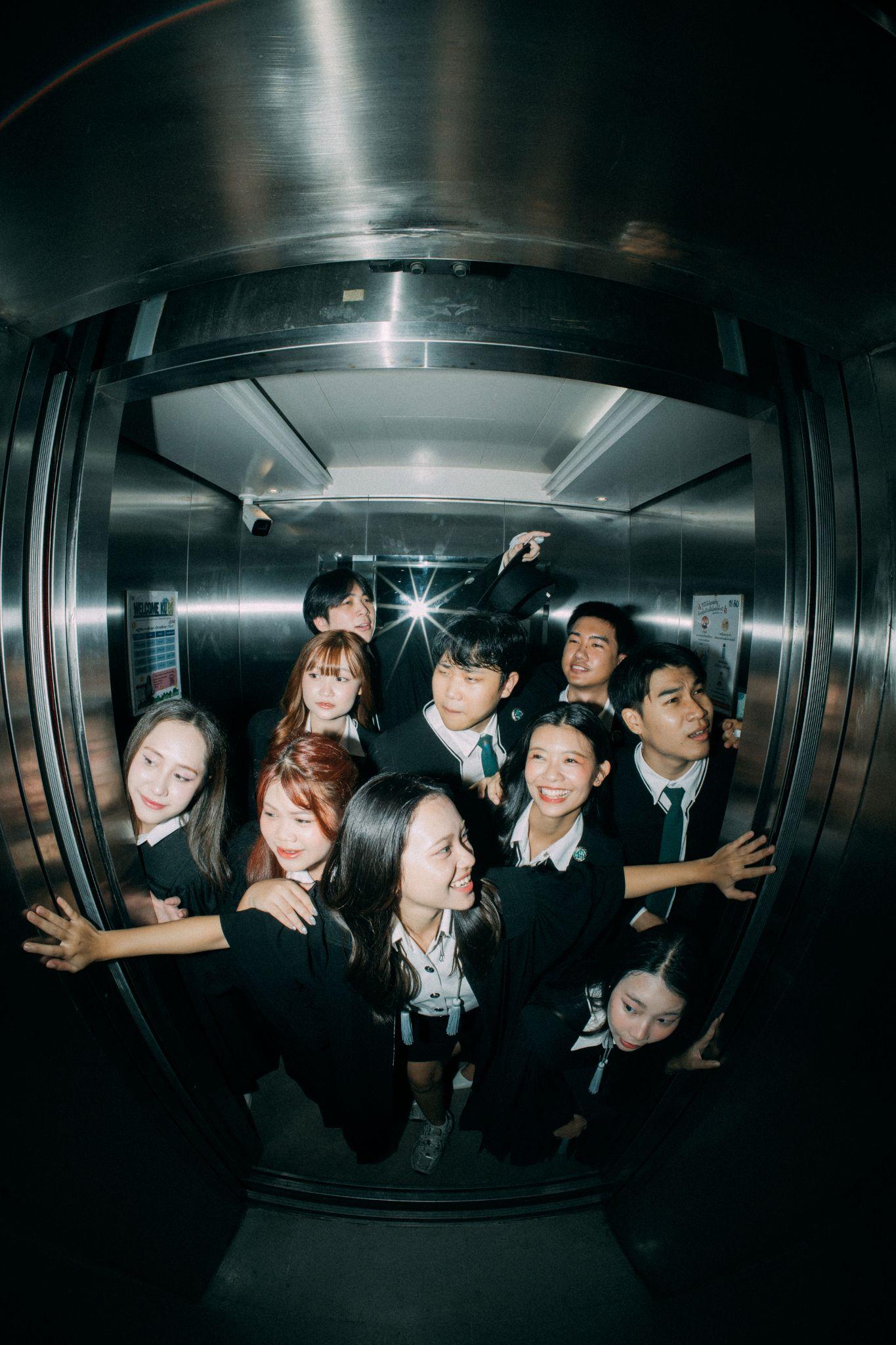 ผลงานรับปริญญา มหาวิทยาลัยเกษตรศาสตร์ โดย thnk.x ภาพที่ 1