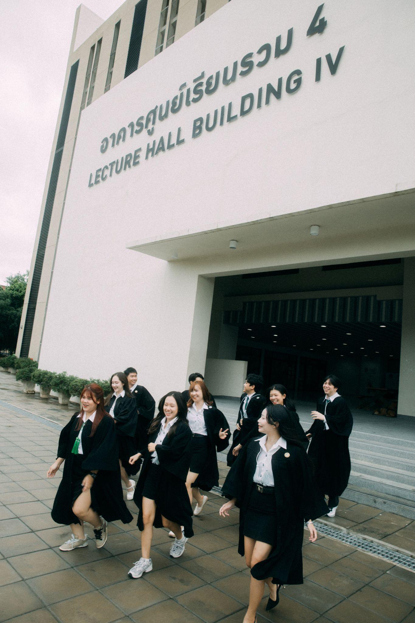 ผลงานรับปริญญา มหาวิทยาลัยเกษตรศาสตร์ โดย thnk.x ภาพที่ 6