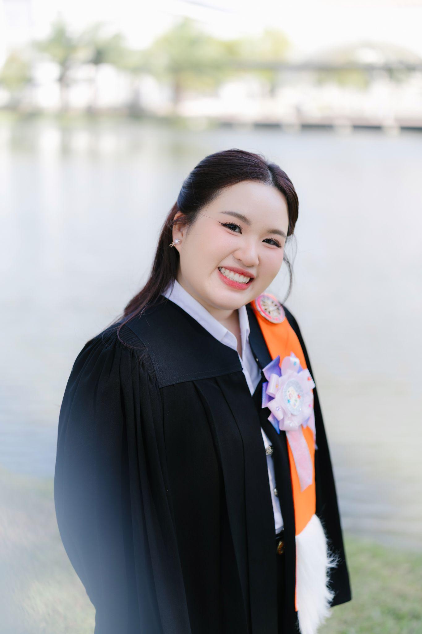 ผลงานรับปริญญา มหาวิทยาลัยธรรมศาสตร์ โดย thnk.x ภาพที่ 7