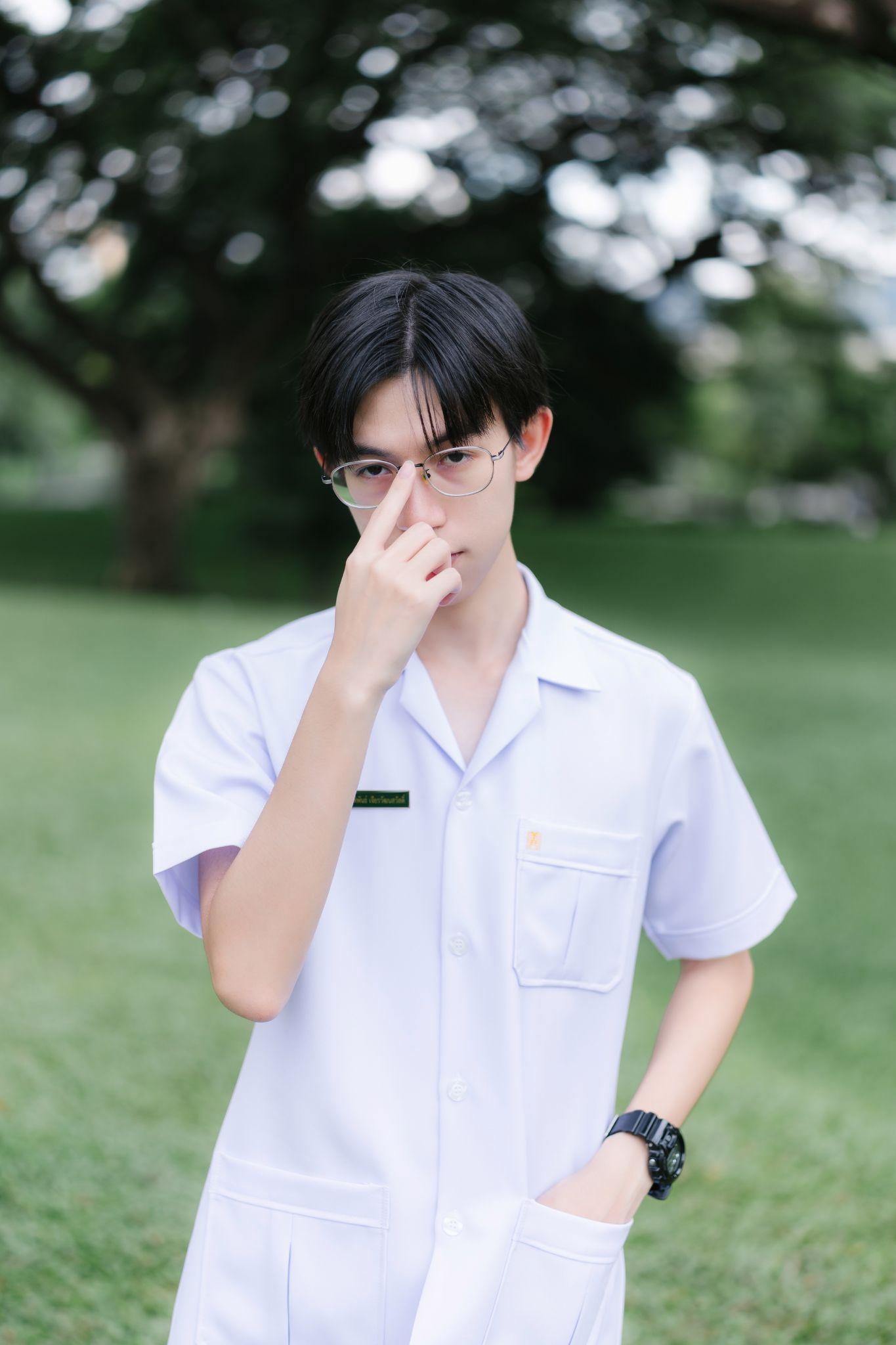 ผลงานรับปริญญา โดย thnk.x ภาพที่ 10