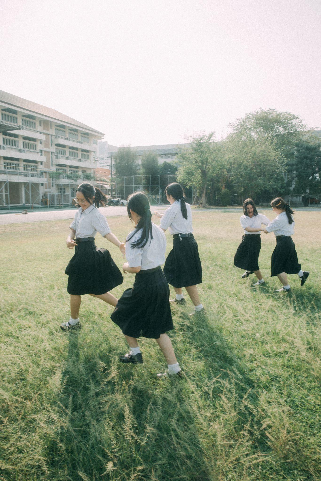 ผลงานรับปริญญา โรงเรียนเตรียมอุดมศึกษา โดย thnk.x ภาพที่ 4