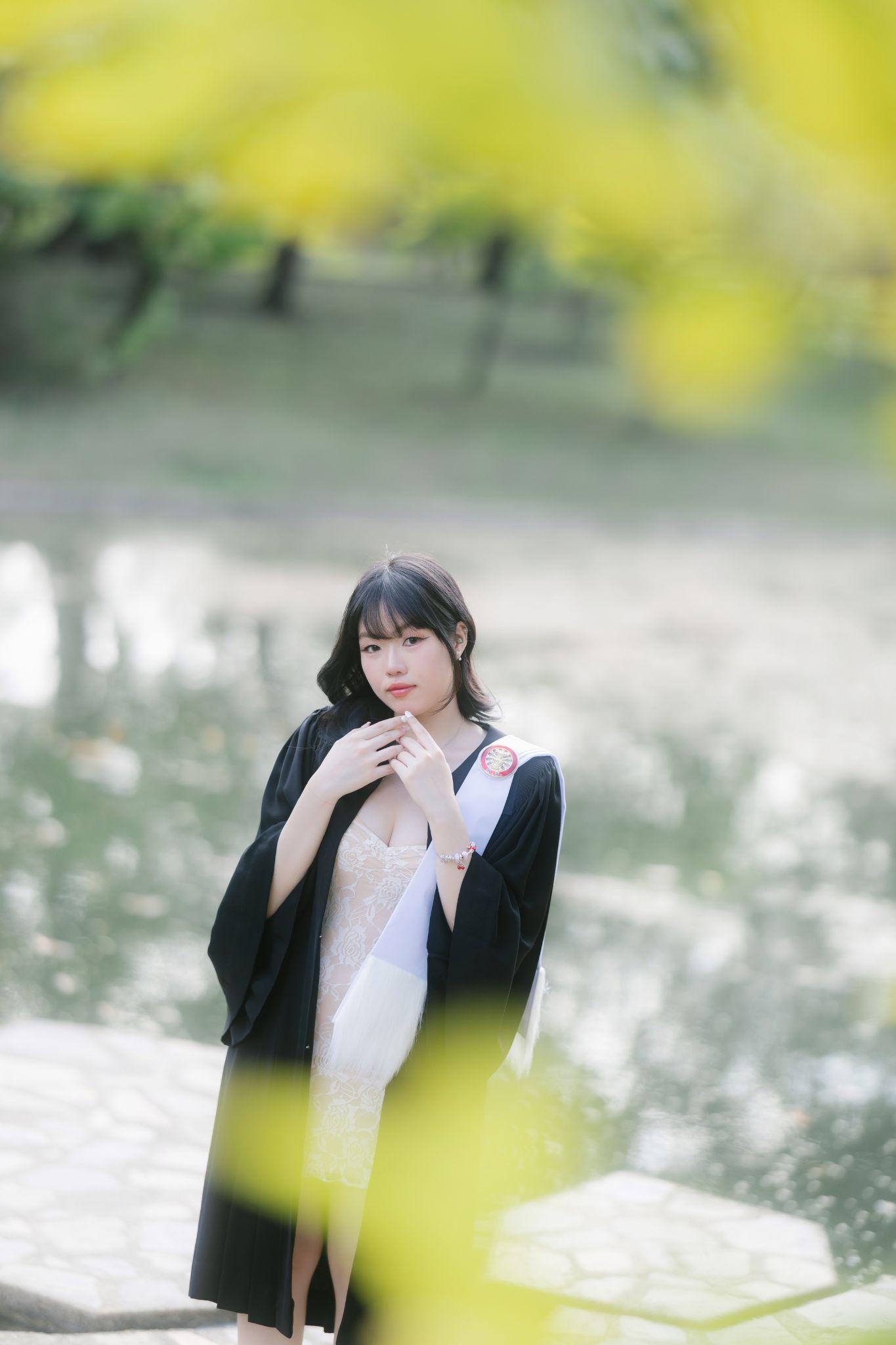ผลงานรับปริญญา มหาวิทยาลัยธรรมศาสตร์ โดย thnk.x ภาพที่ 4