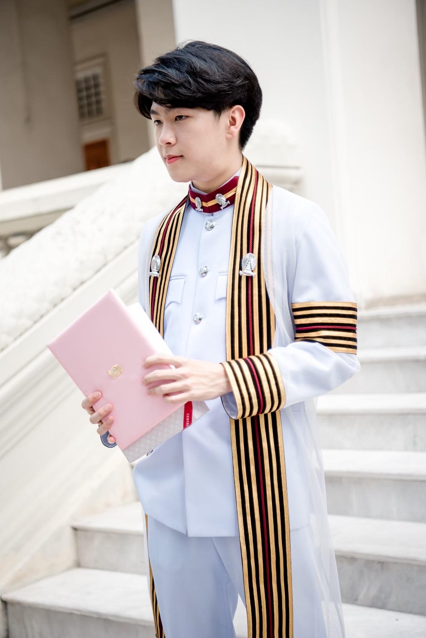 ผลงานรับปริญญา จุฬาลงกรณ์มหาวิทยาลัย โดย NSNAP ภาพที่ 4