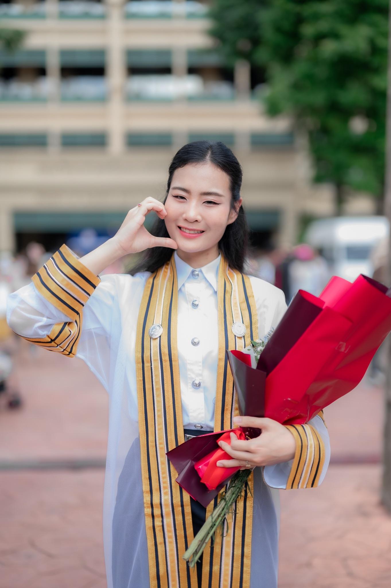 ผลงานรับปริญญา มหาวิทยาลัยราชภัฏสวนสุนันทา โดย NSNAP ภาพที่ 7