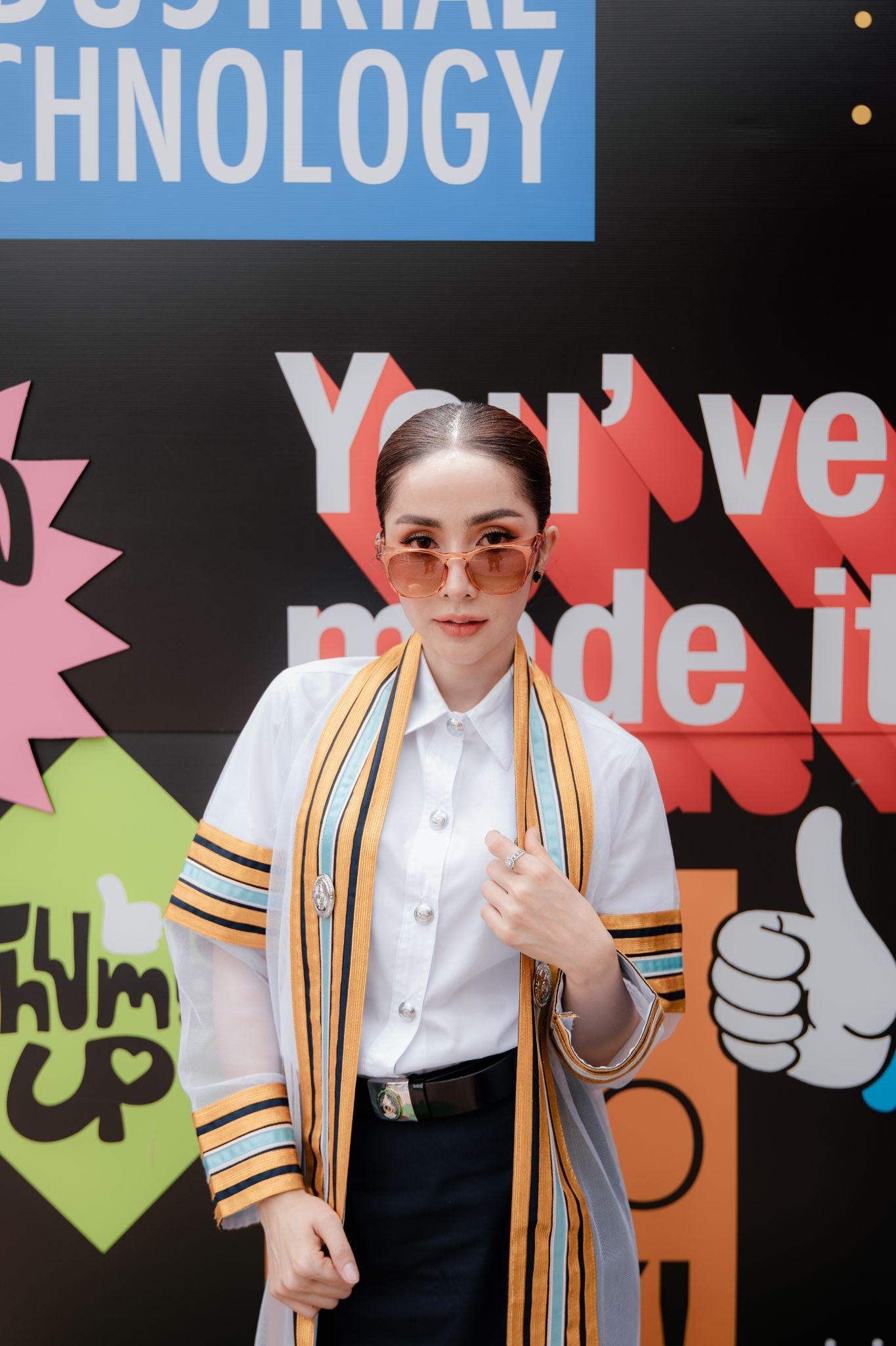 ผลงานรับปริญญา มหาวิทยาลัยราชภัฏสวนสุนันทา โดย Vatashi ภาพที่ 10