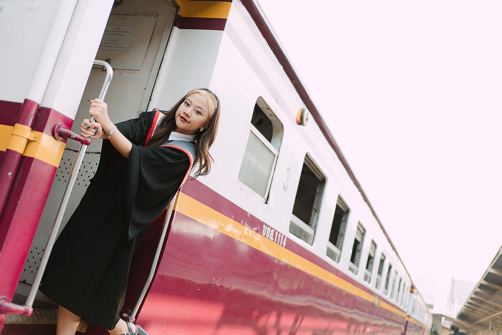 ผลงานรับปริญญา มหาวิทยาลัยศรีนครินทรวิโรฒ โดย Vatashi ภาพที่ 16