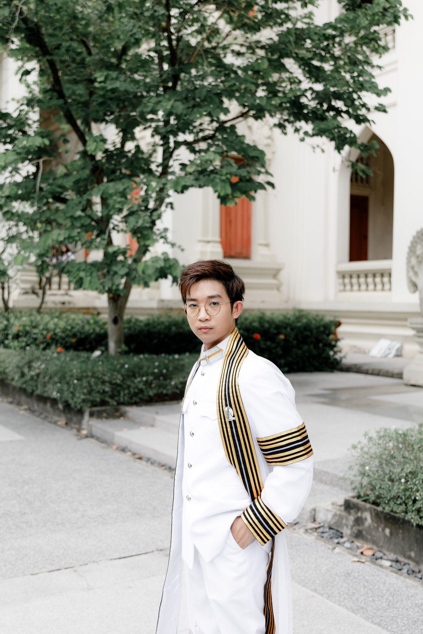 ผลงานรับปริญญา โดย Vatashi ภาพที่ 1