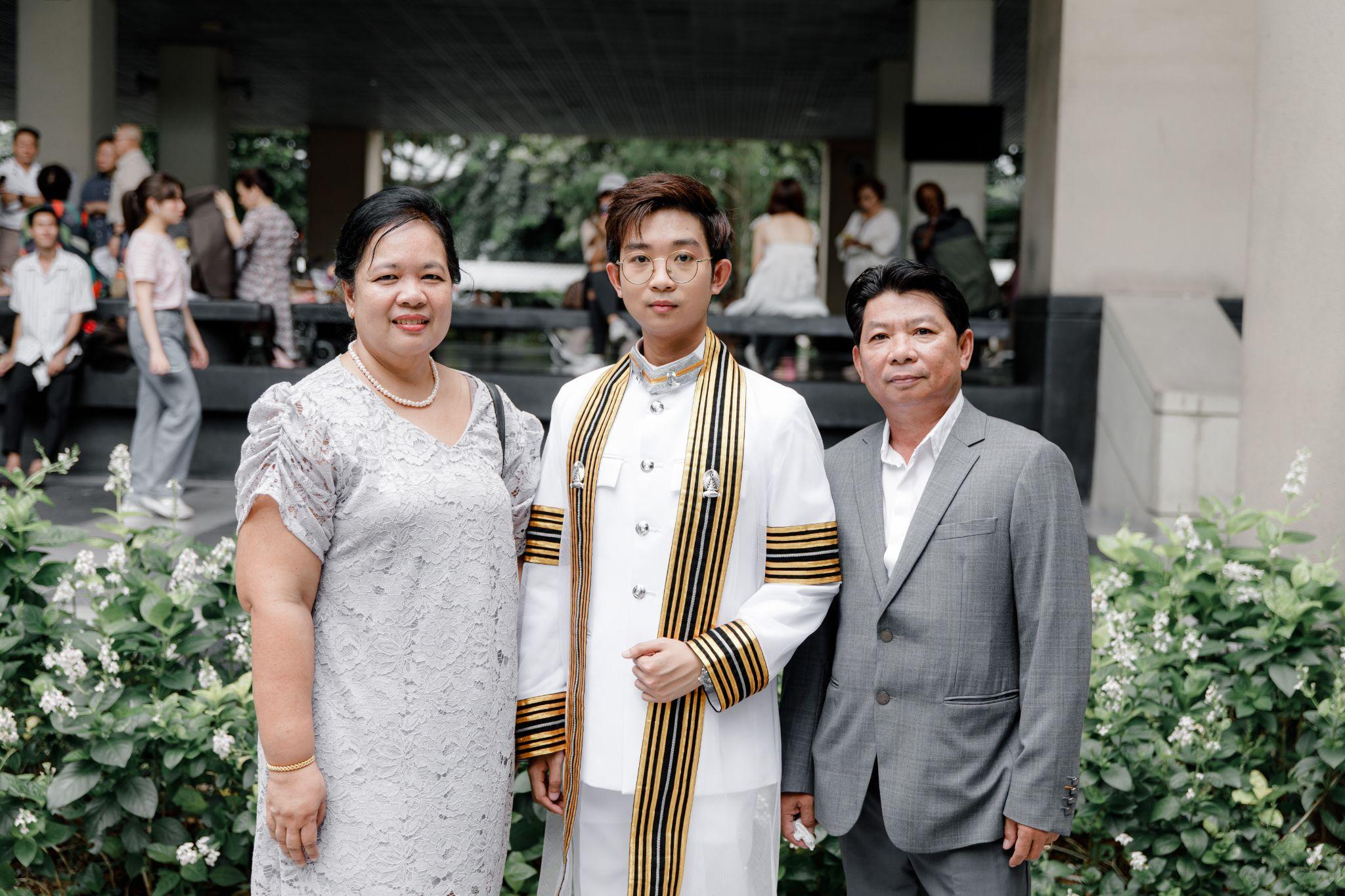 ผลงานรับปริญญา จุฬาลงกรณ์มหาวิทยาลัย โดย Vatashi ภาพที่ 4