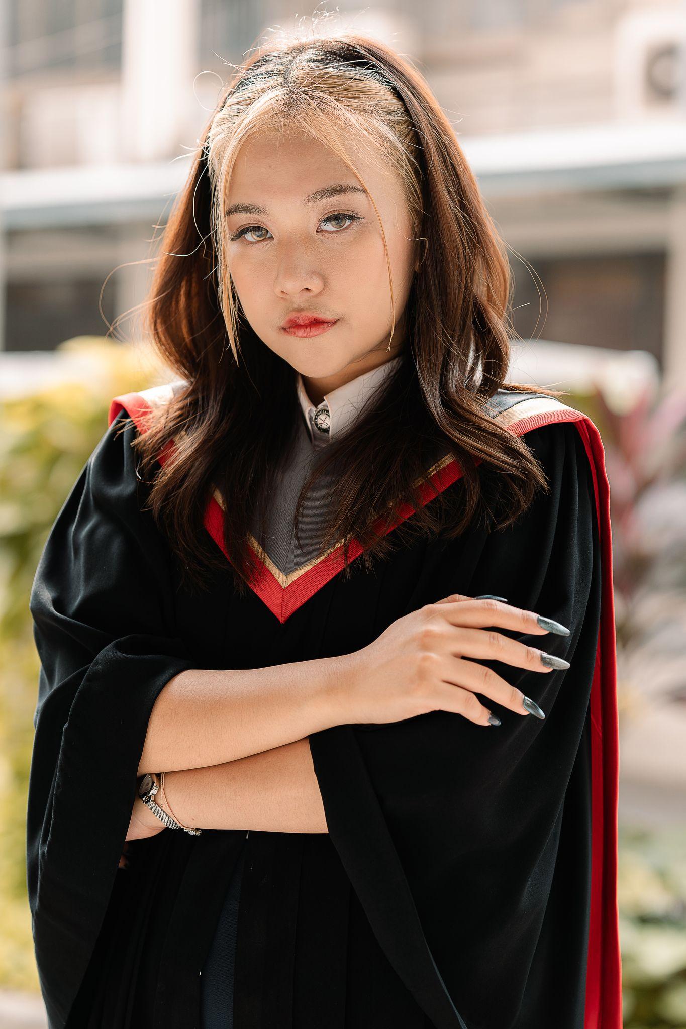 ผลงานรับปริญญา มหาวิทยาลัยศรีนครินทรวิโรฒ โดย Vatashi ภาพที่ 1