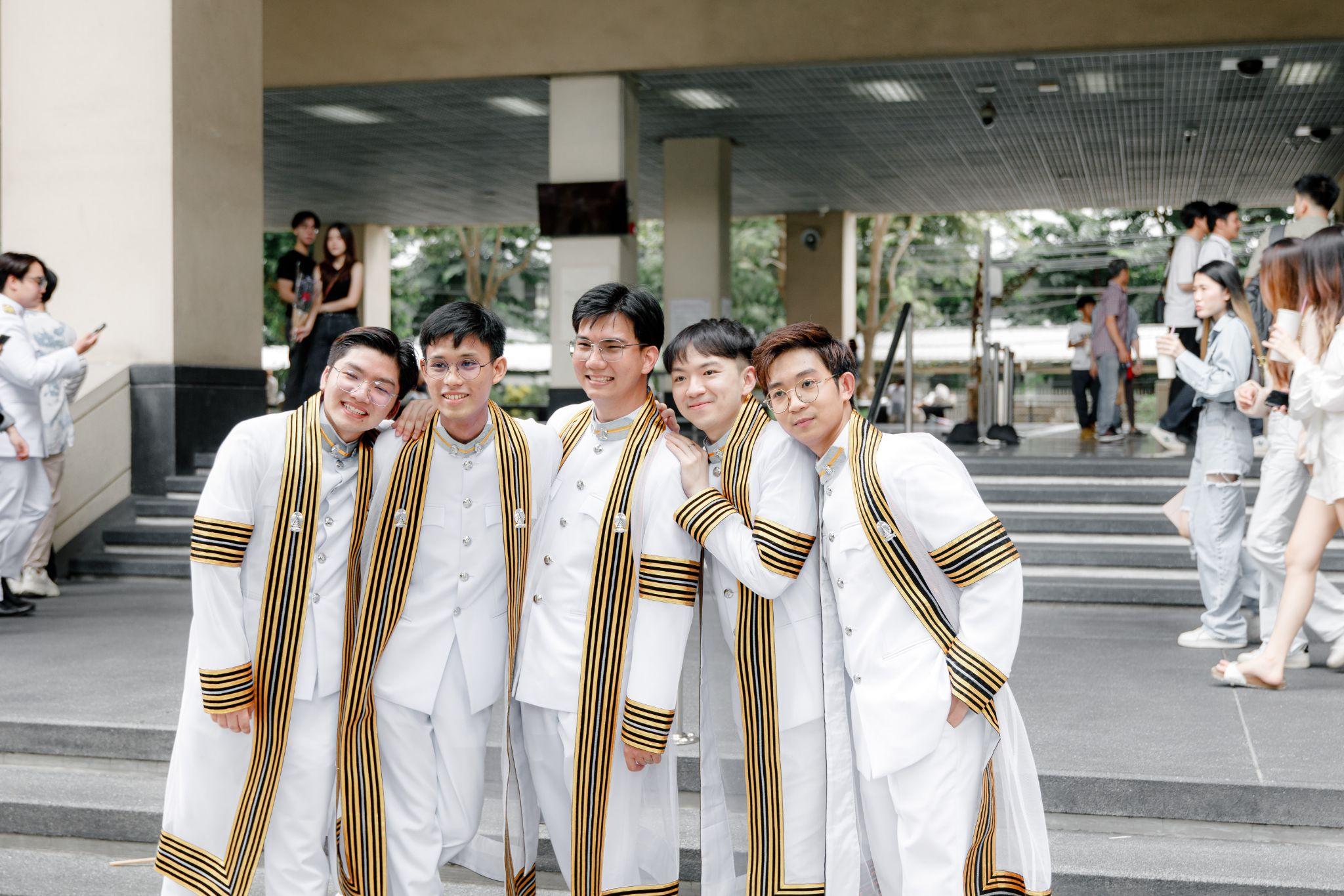 ผลงานรับปริญญา จุฬาลงกรณ์มหาวิทยาลัย โดย Vatashi ภาพที่ 12