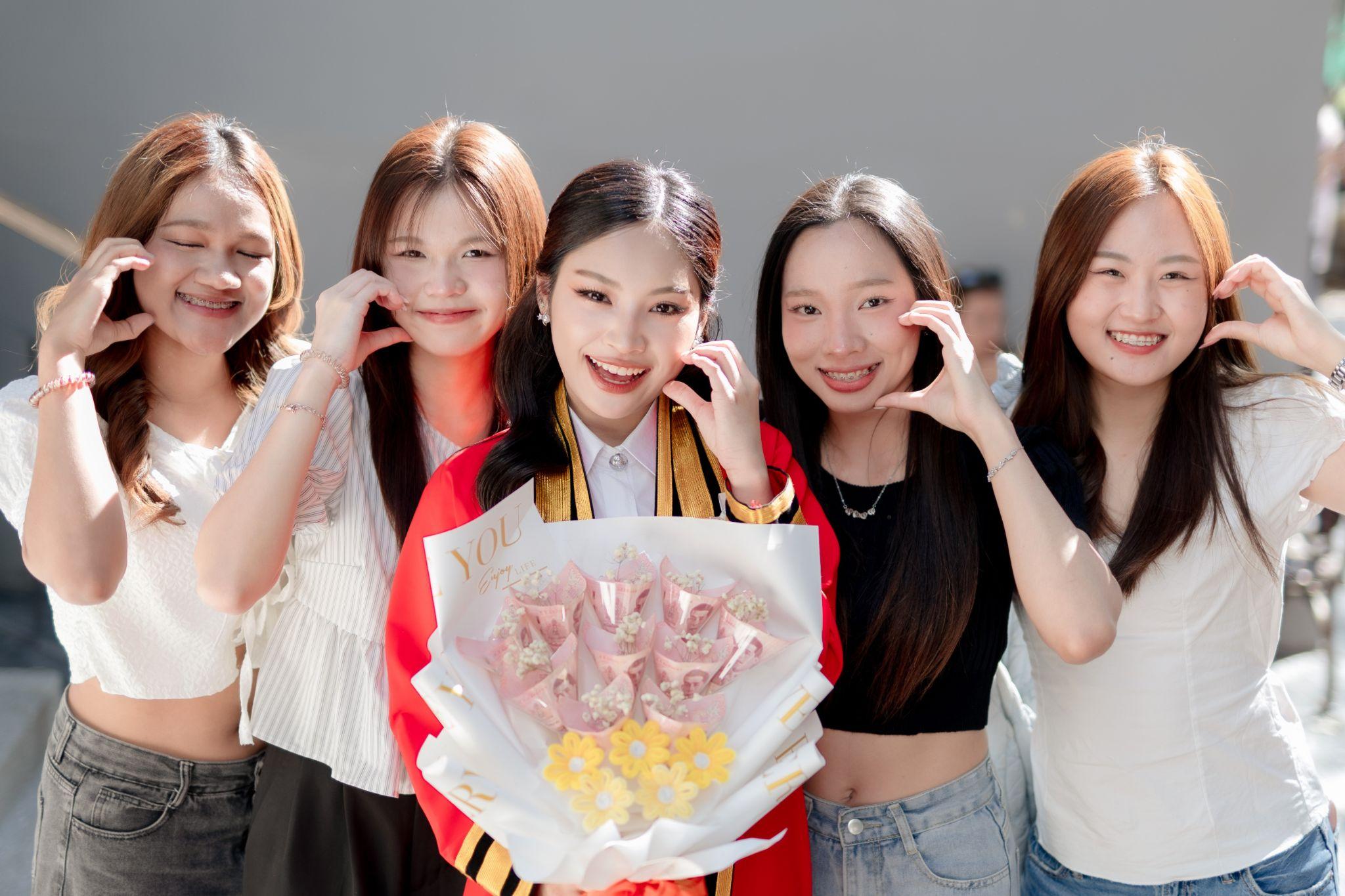 ผลงานรับปริญญา สถาบันเทคโนโลยีพระจอมเกล้าเจ้าคุณทหารลาดกระบัง โดย จักรวาล16 ภาพที่ 18