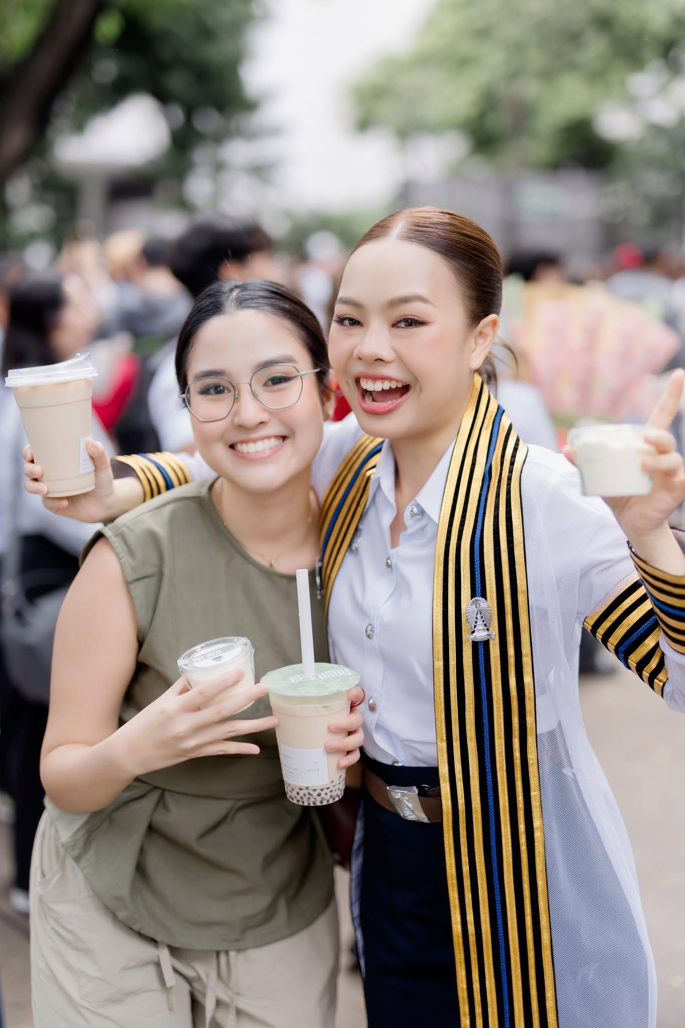 ผลงานรับปริญญา จุฬาลงกรณ์มหาวิทยาลัย โดย จักรวาล16 ภาพที่ 13