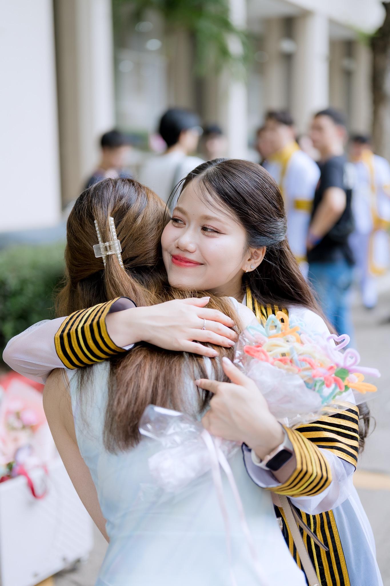 ผลงานรับปริญญา โดย shangnuipoto ภาพที่ 2