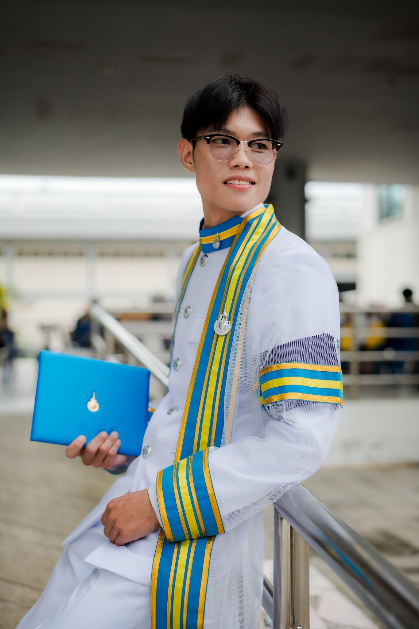 ผลงานรับปริญญา มหาวิทยาลัยเทคโนโลยีราชมงคลตะวันออก โดย Narratell Gallery ภาพที่ 14