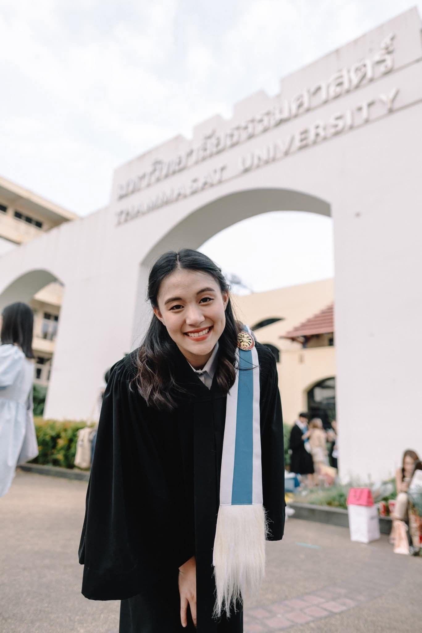 ผลงานรับปริญญา มหาวิทยาลัยธรรมศาสตร์ โดย Narratell Gallery ภาพที่ 12