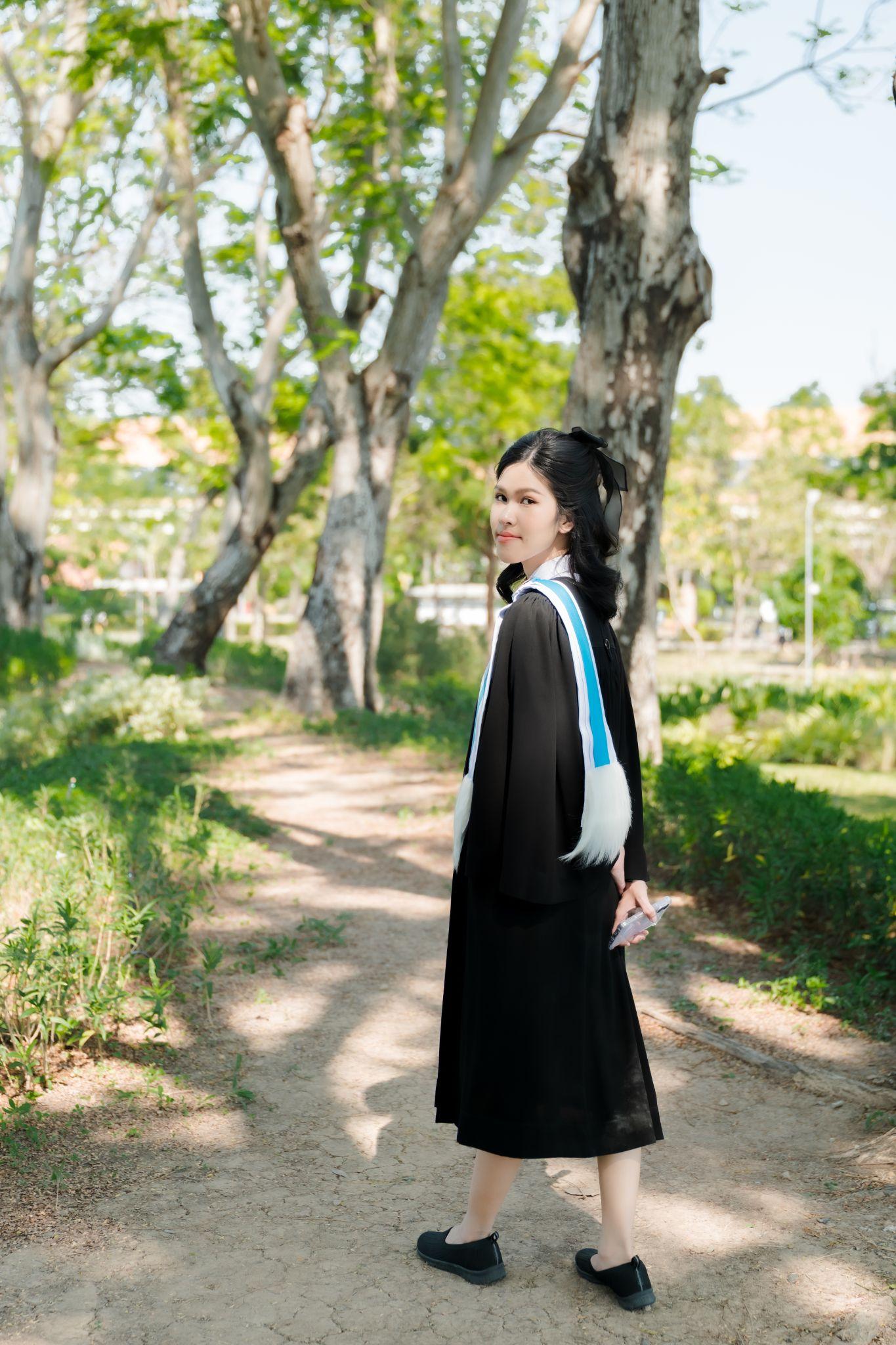 ผลงานรับปริญญา มหาวิทยาลัยธรรมศาสตร์ โดย Narratell Gallery ภาพที่ 5