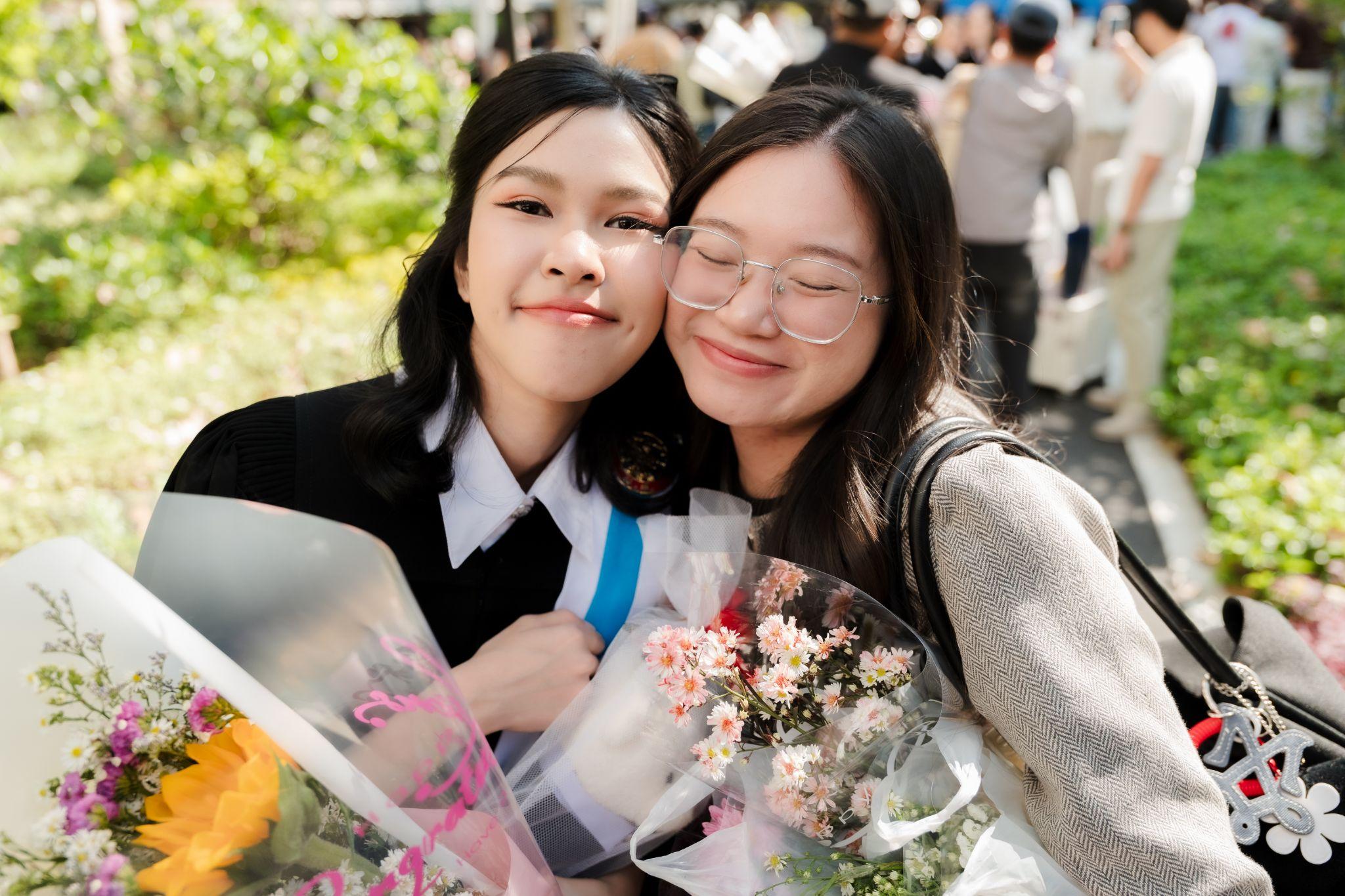 ผลงานรับปริญญา มหาวิทยาลัยธรรมศาสตร์ โดย Narratell Gallery ภาพที่ 9