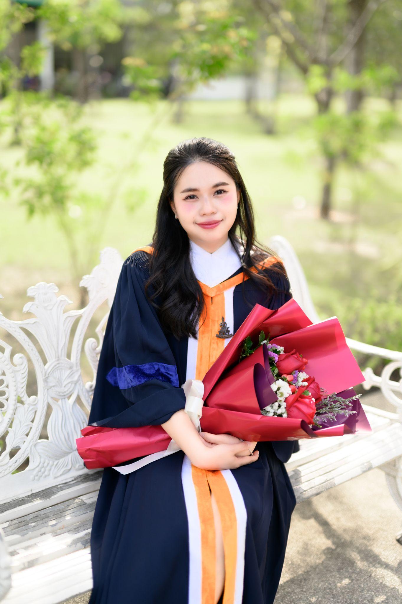 ผลงานรับปริญญา มหาวิทยาลัยรามคำแหง โดย King ภาพที่ 2