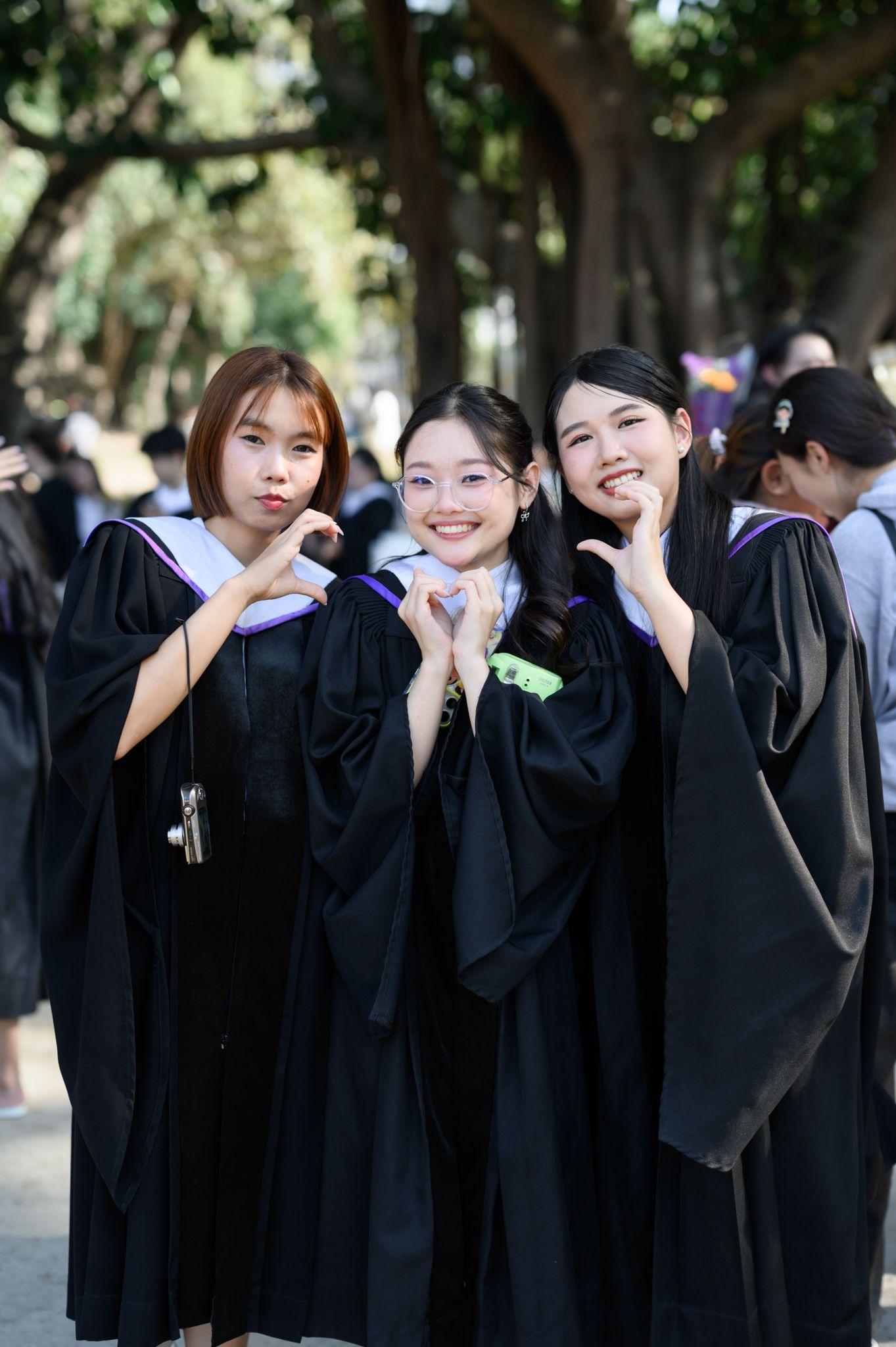 ผลงานรับปริญญา มหาวิทยาลัยเชียงใหม่ โดย มุมห้อง Photo ภาพที่ 18