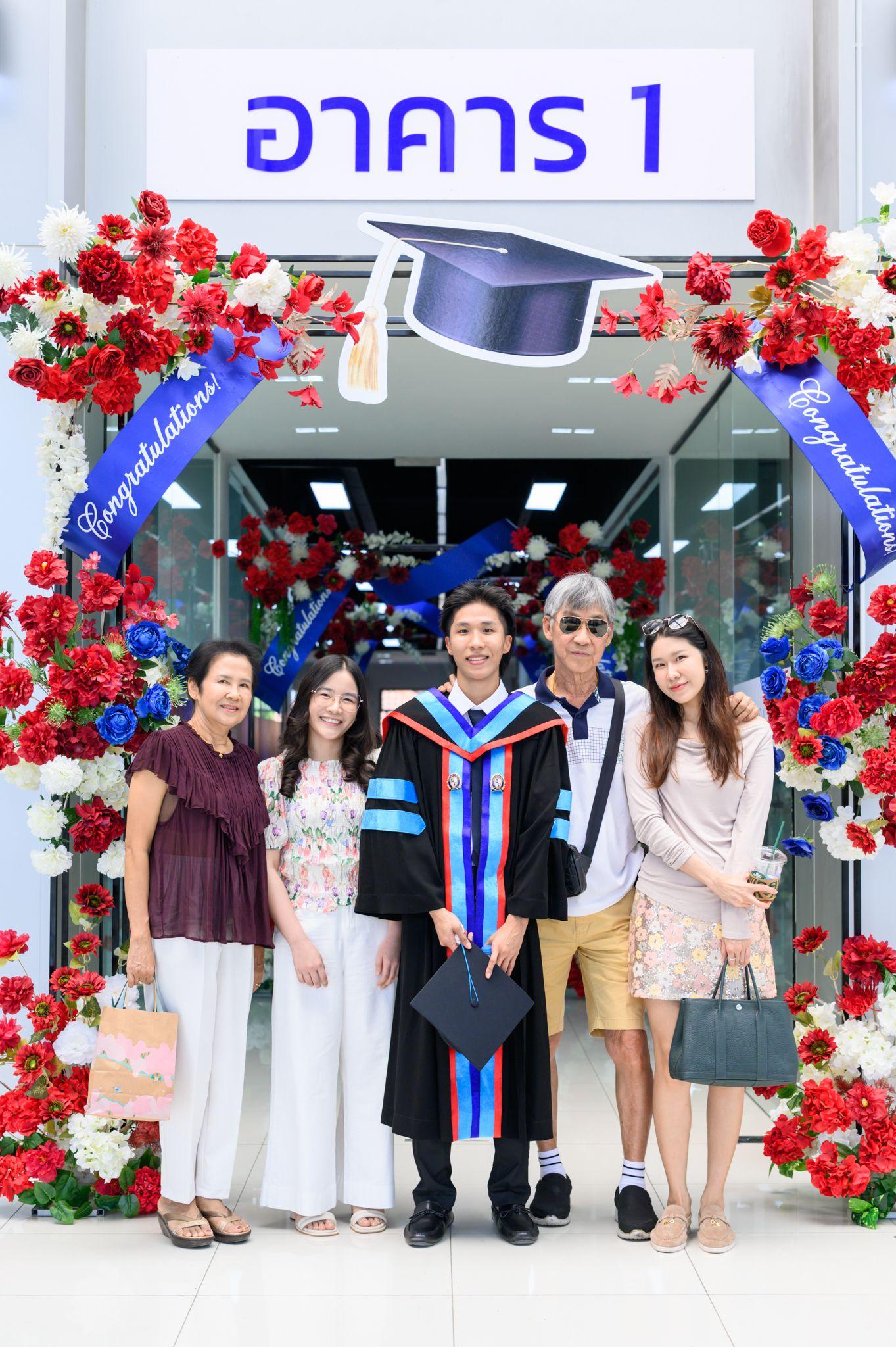 ผลงานรับปริญญา สถาบันวิทยาการประกอบการแห่งอโยธยา โดย King ภาพที่ 9