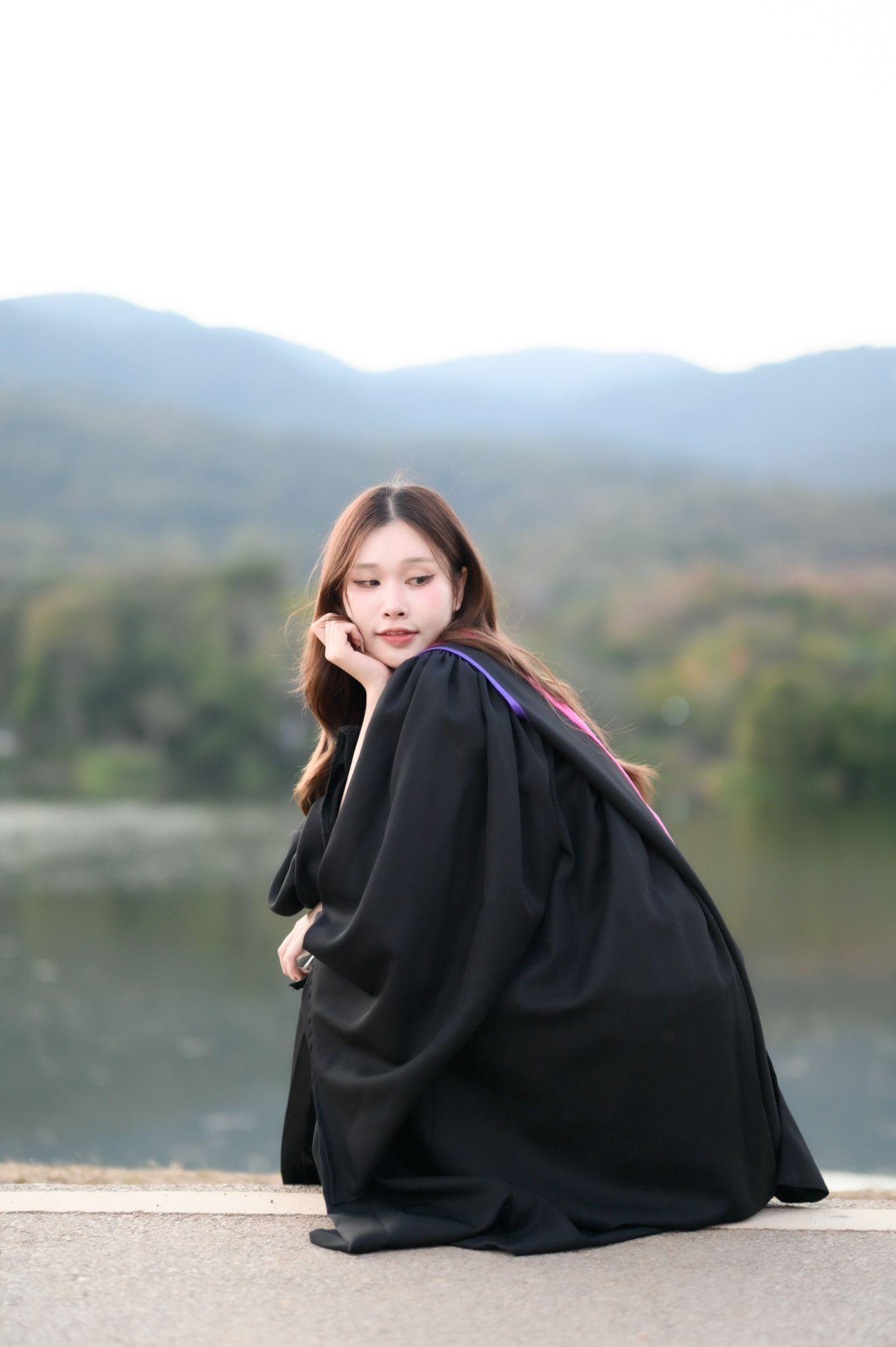 ผลงานรับปริญญา มหาวิทยาลัยเชียงใหม่ โดย มุมห้อง Photo ภาพที่ 4