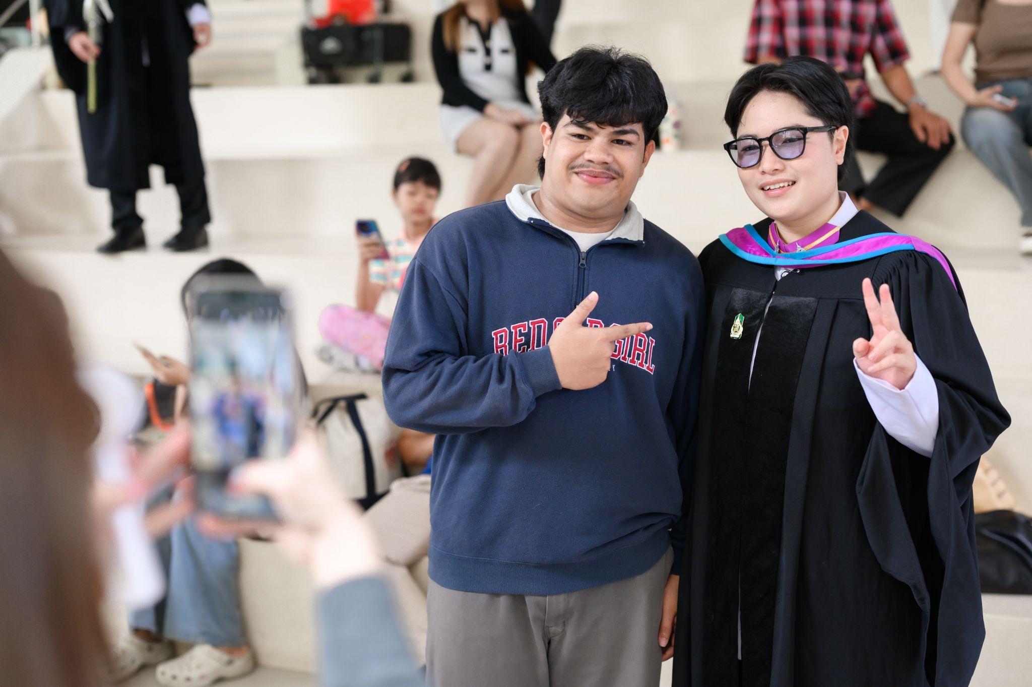 ผลงานรับปริญญา มหาวิทยาลัยสงขลานครินทร์ โดย มุมห้อง Photo ภาพที่ 9