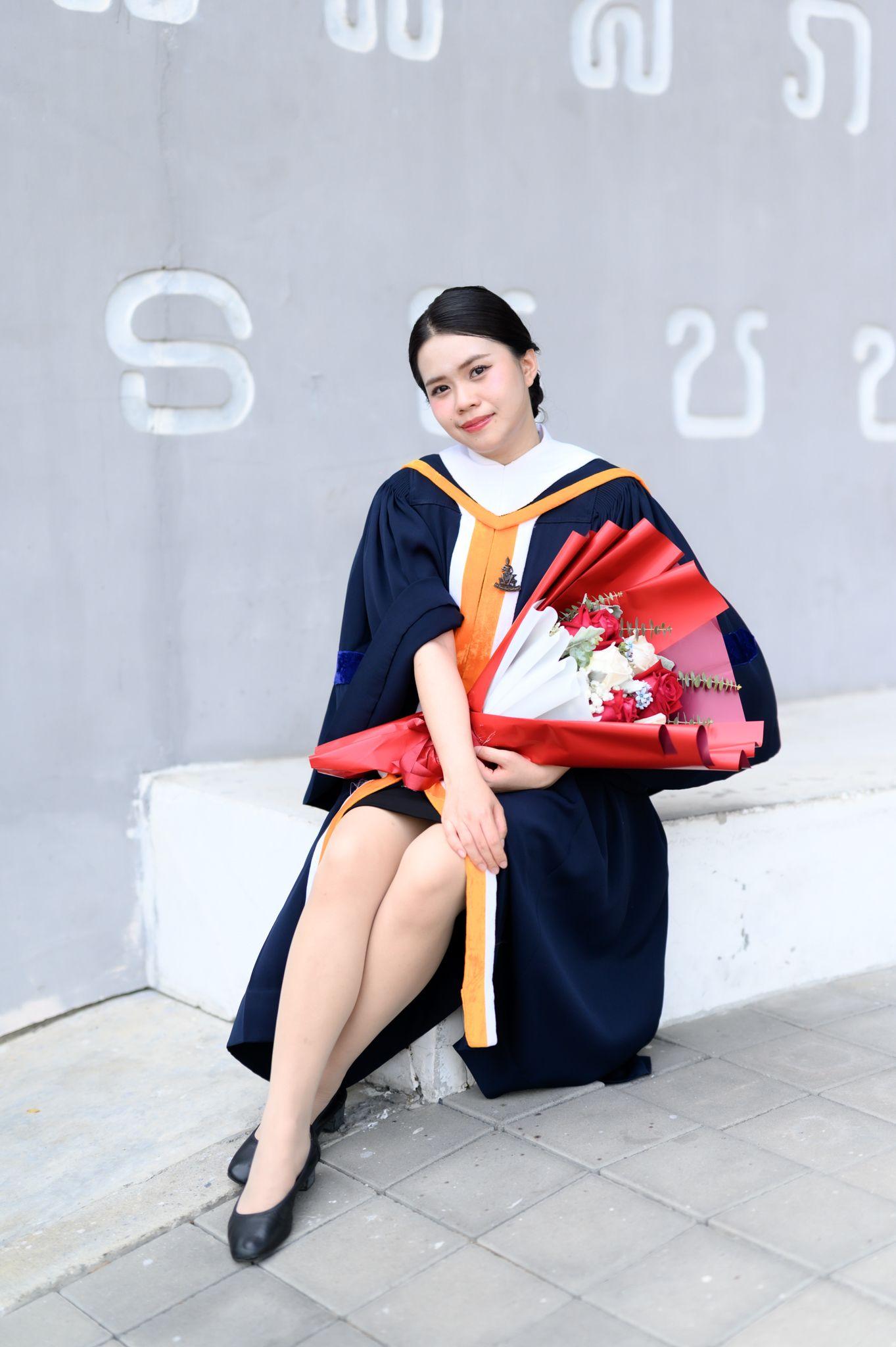 ผลงานรับปริญญา มหาวิทยาลัยรามคำแหง โดย King ภาพที่ 20