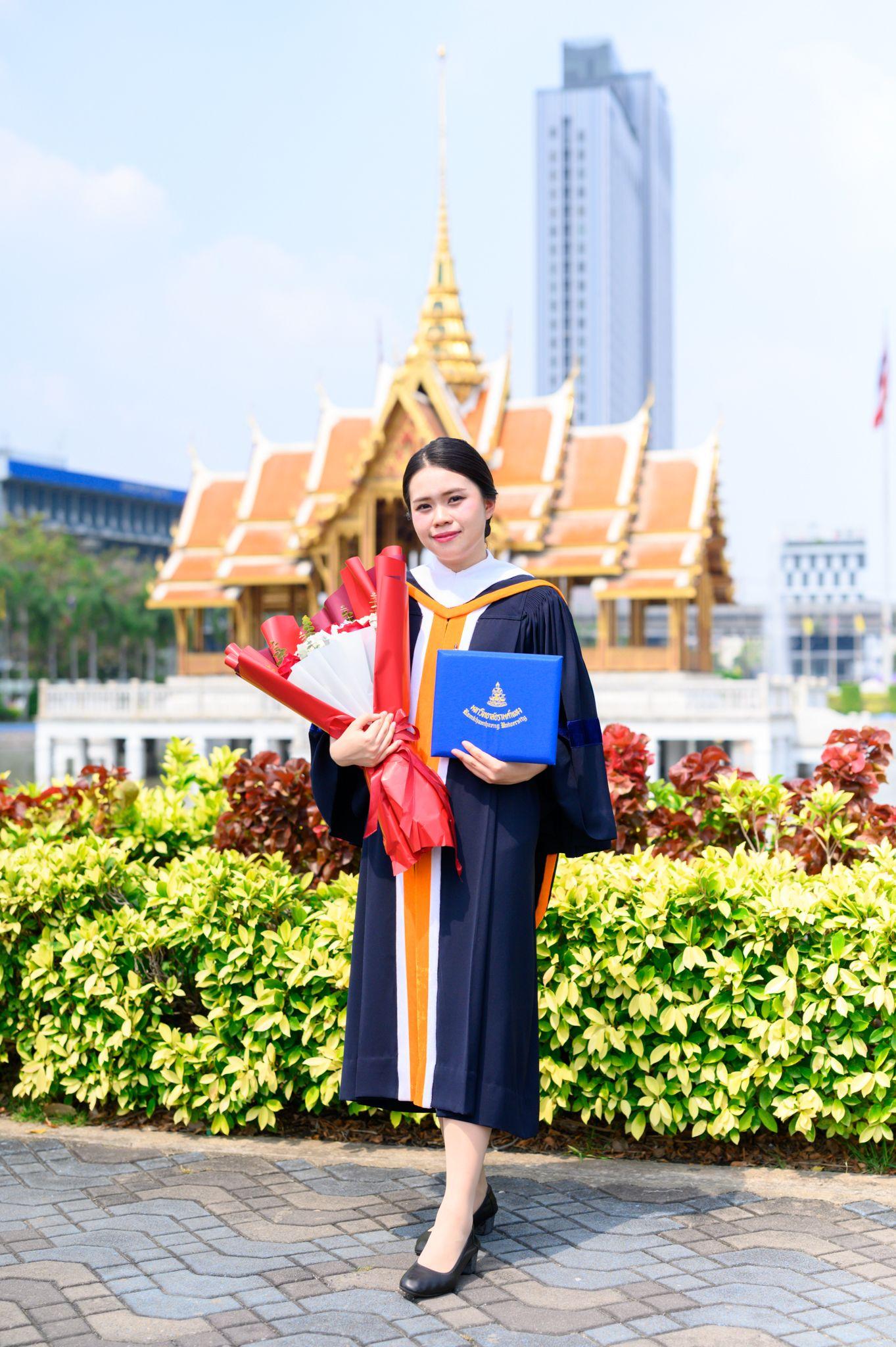 ผลงานรับปริญญา มหาวิทยาลัยรามคำแหง โดย King ภาพที่ 14