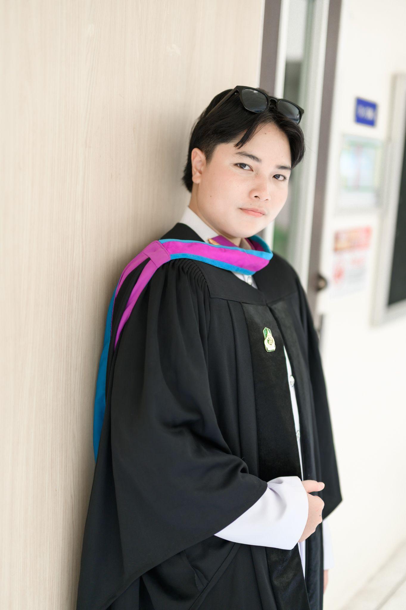ผลงานรับปริญญา มหาวิทยาลัยสงขลานครินทร์ โดย มุมห้อง Photo ภาพที่ 3