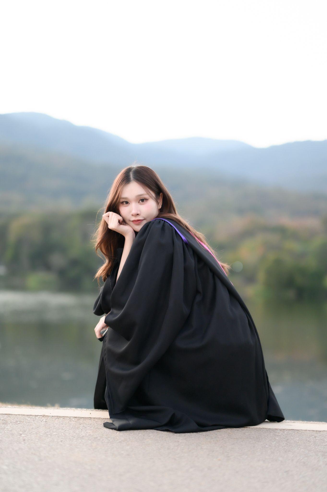 ผลงานรับปริญญา มหาวิทยาลัยเชียงใหม่ โดย มุมห้อง Photo ภาพที่ 5