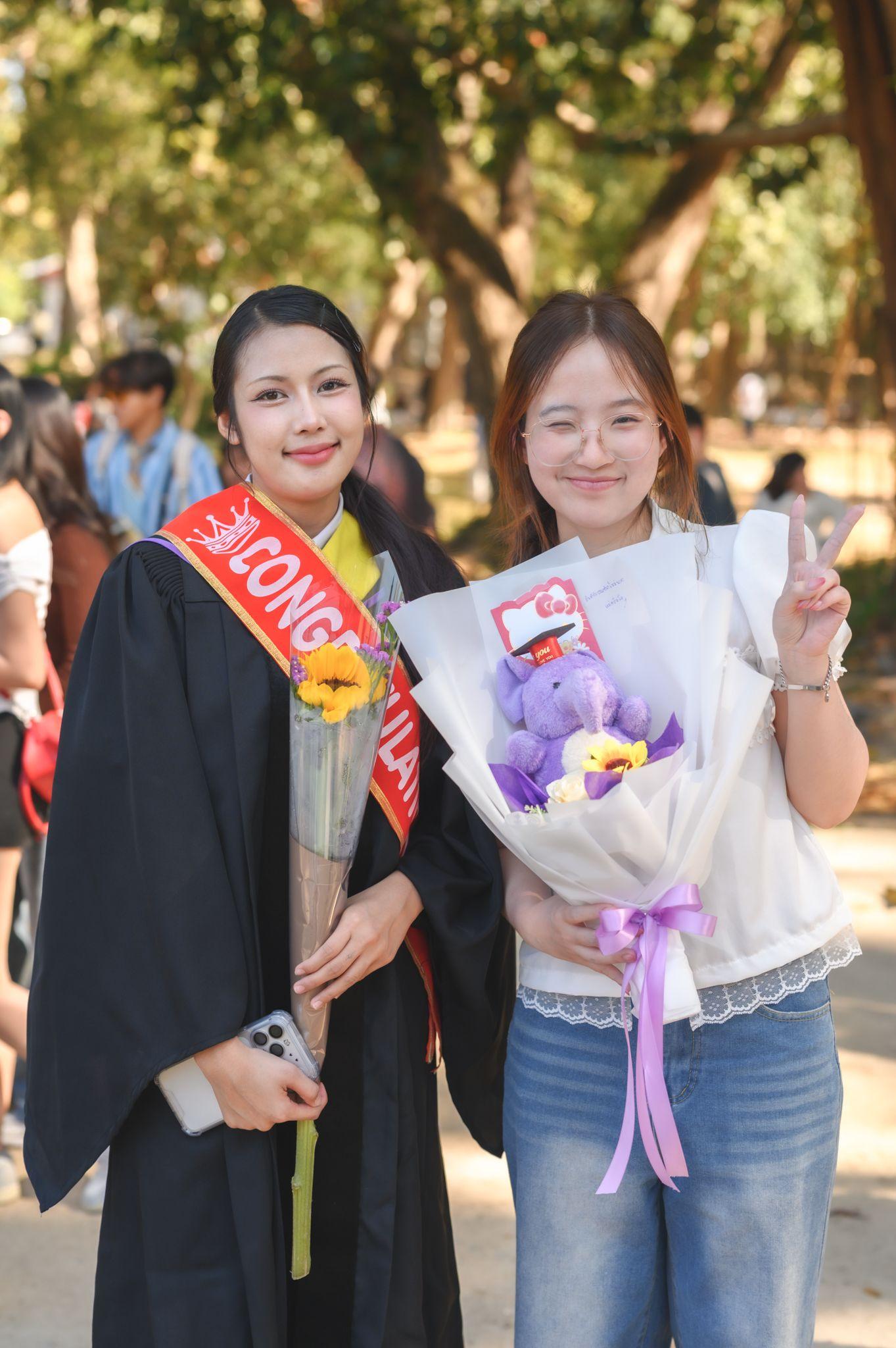 ผลงานรับปริญญา มหาวิทยาลัยเชียงใหม่ โดย มุมห้อง Photo ภาพที่ 14