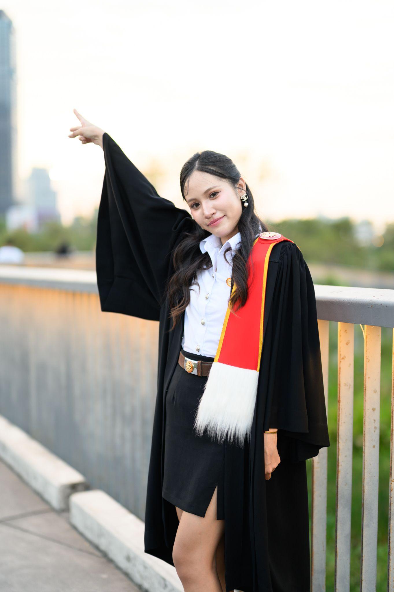 ผลงานรับปริญญา มหาวิทยาลัยธรรมศาสตร์ โดย มุมห้อง Photo ภาพที่ 18