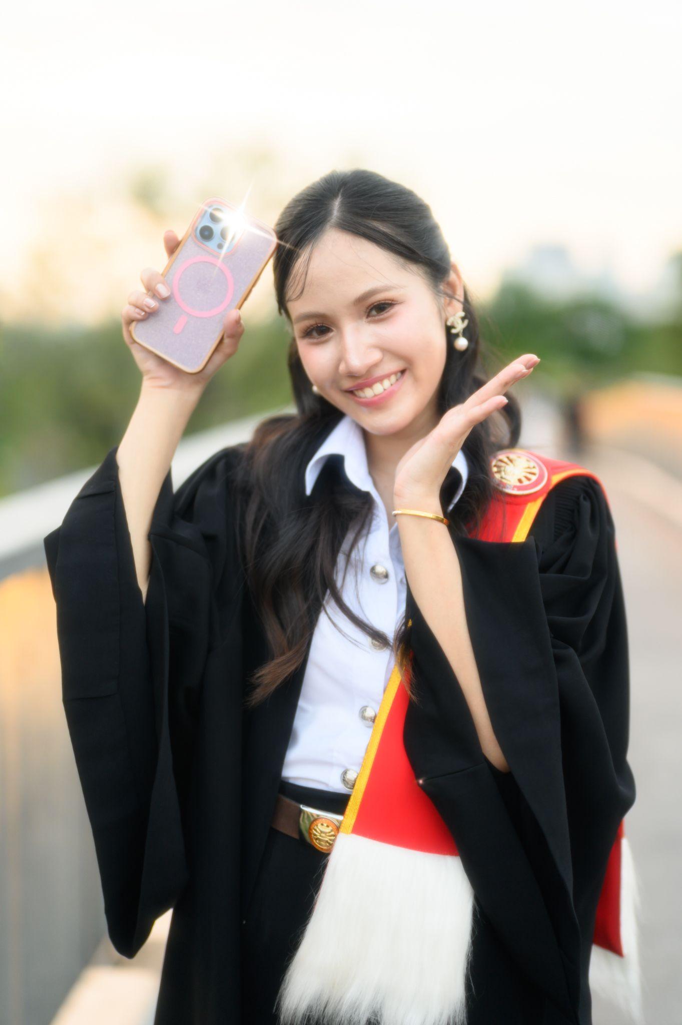 ผลงานรับปริญญา มหาวิทยาลัยธรรมศาสตร์ โดย มุมห้อง Photo ภาพที่ 20