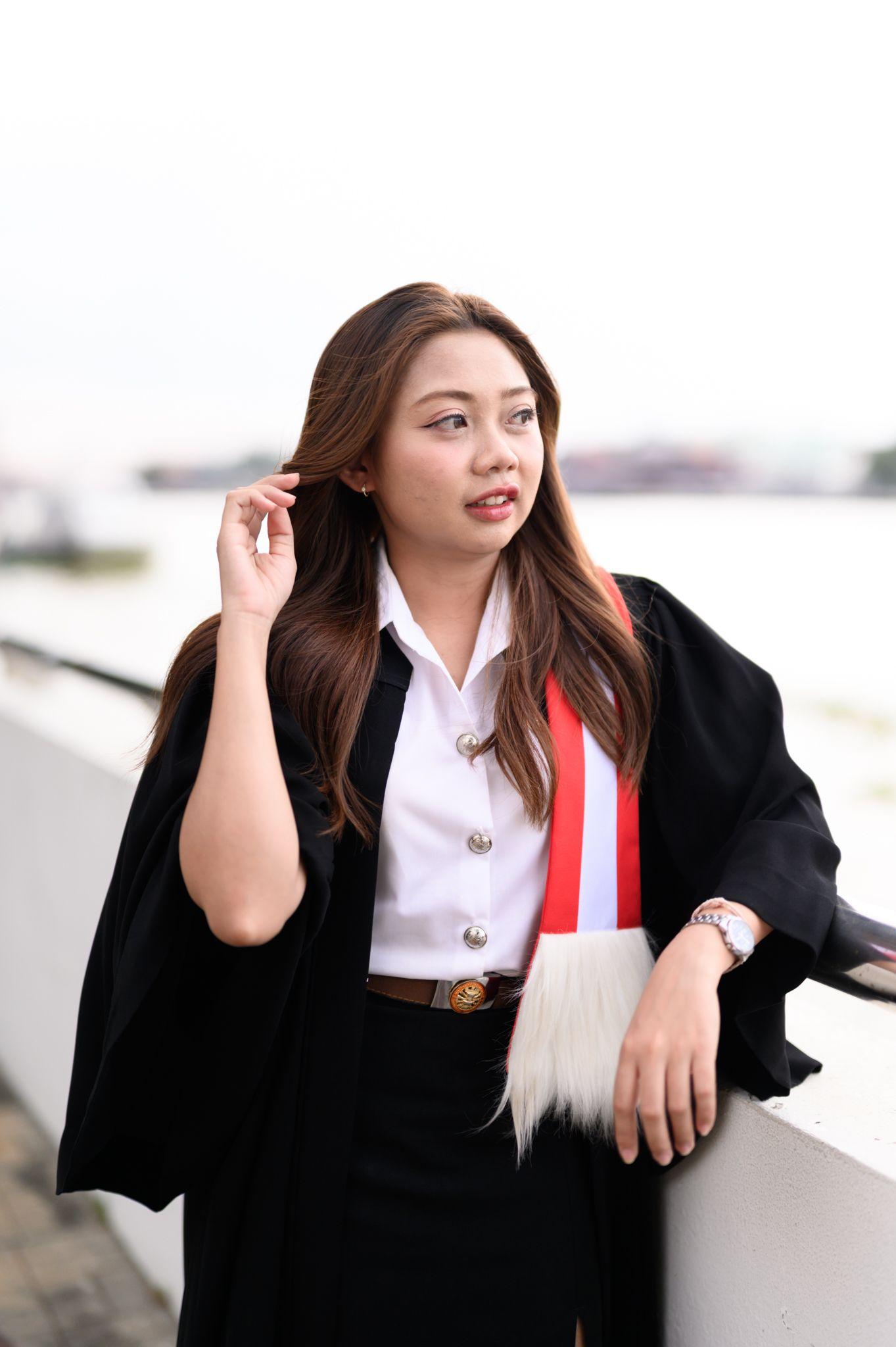 ผลงานรับปริญญา มหาวิทยาลัยธรรมศาสตร์ โดย มุมห้อง Photo ภาพที่ 1