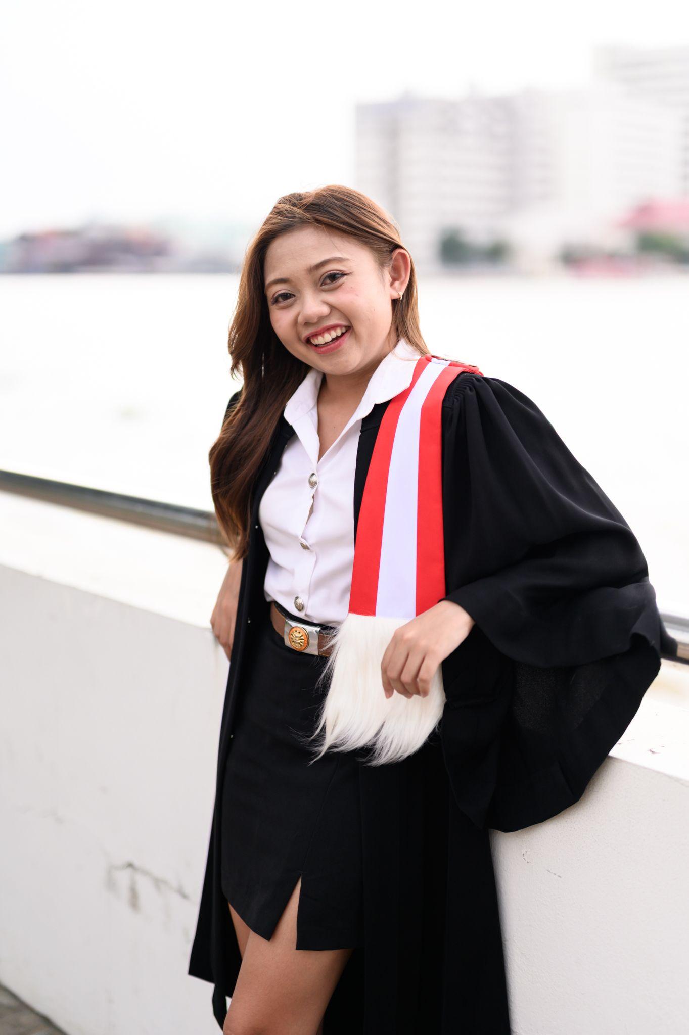 ผลงานรับปริญญา มหาวิทยาลัยธรรมศาสตร์ โดย มุมห้อง Photo ภาพที่ 2