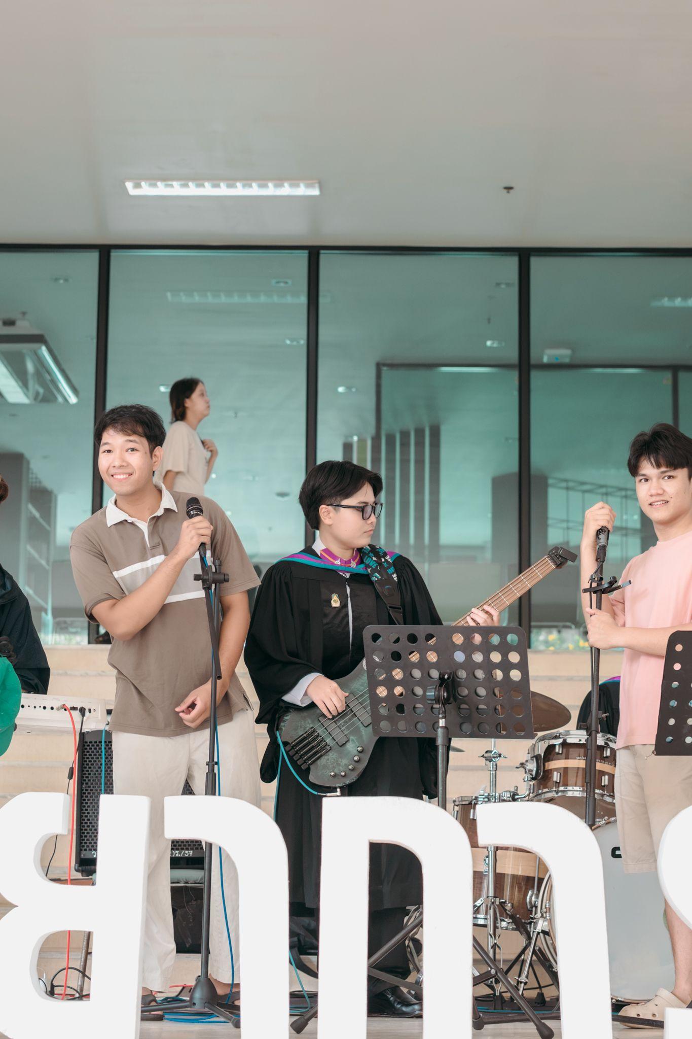 ผลงานรับปริญญา มหาวิทยาลัยสงขลานครินทร์ โดย มุมห้อง Photo ภาพที่ 11