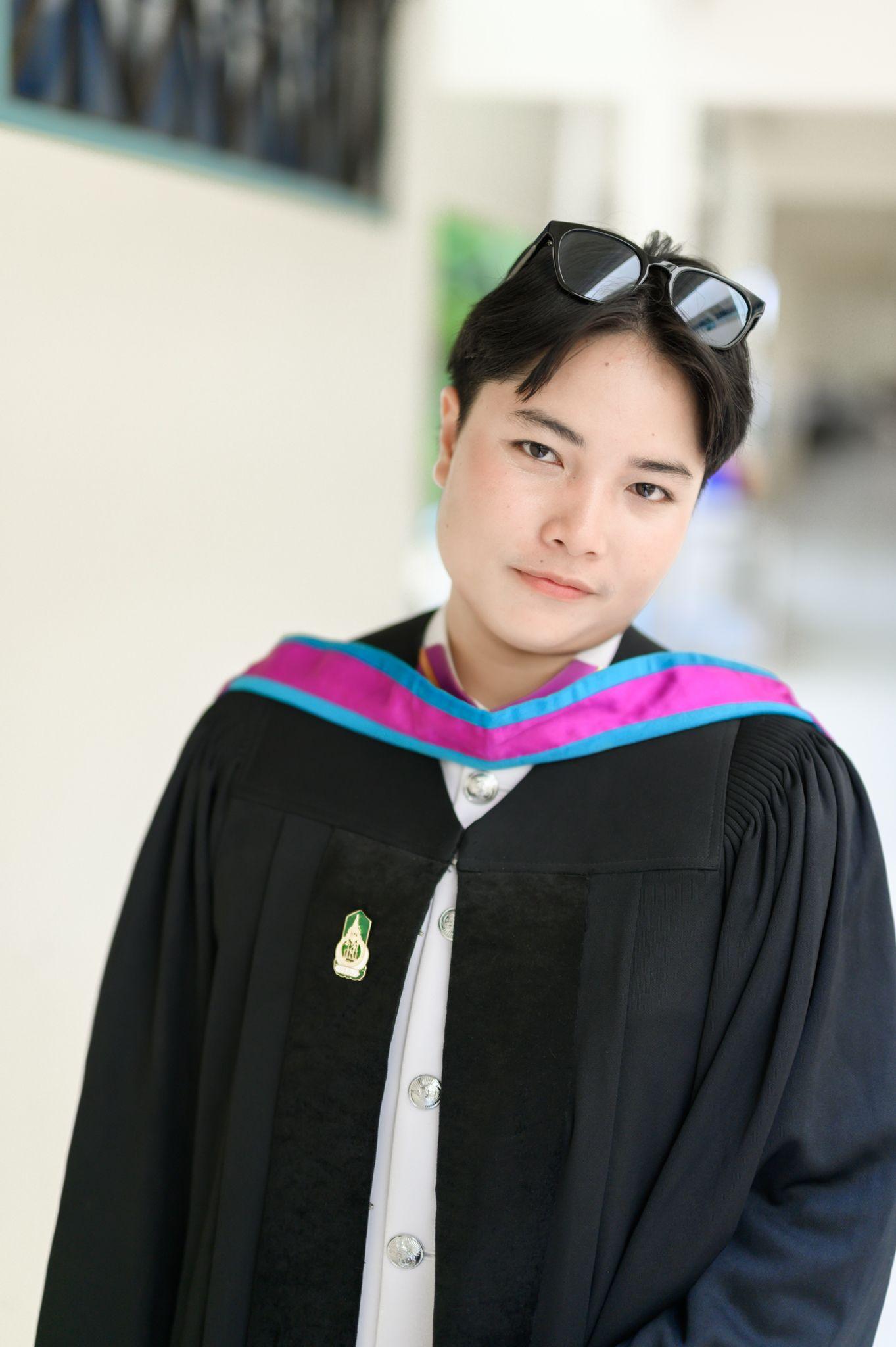 ผลงานรับปริญญา มหาวิทยาลัยสงขลานครินทร์ โดย มุมห้อง Photo ภาพที่ 1