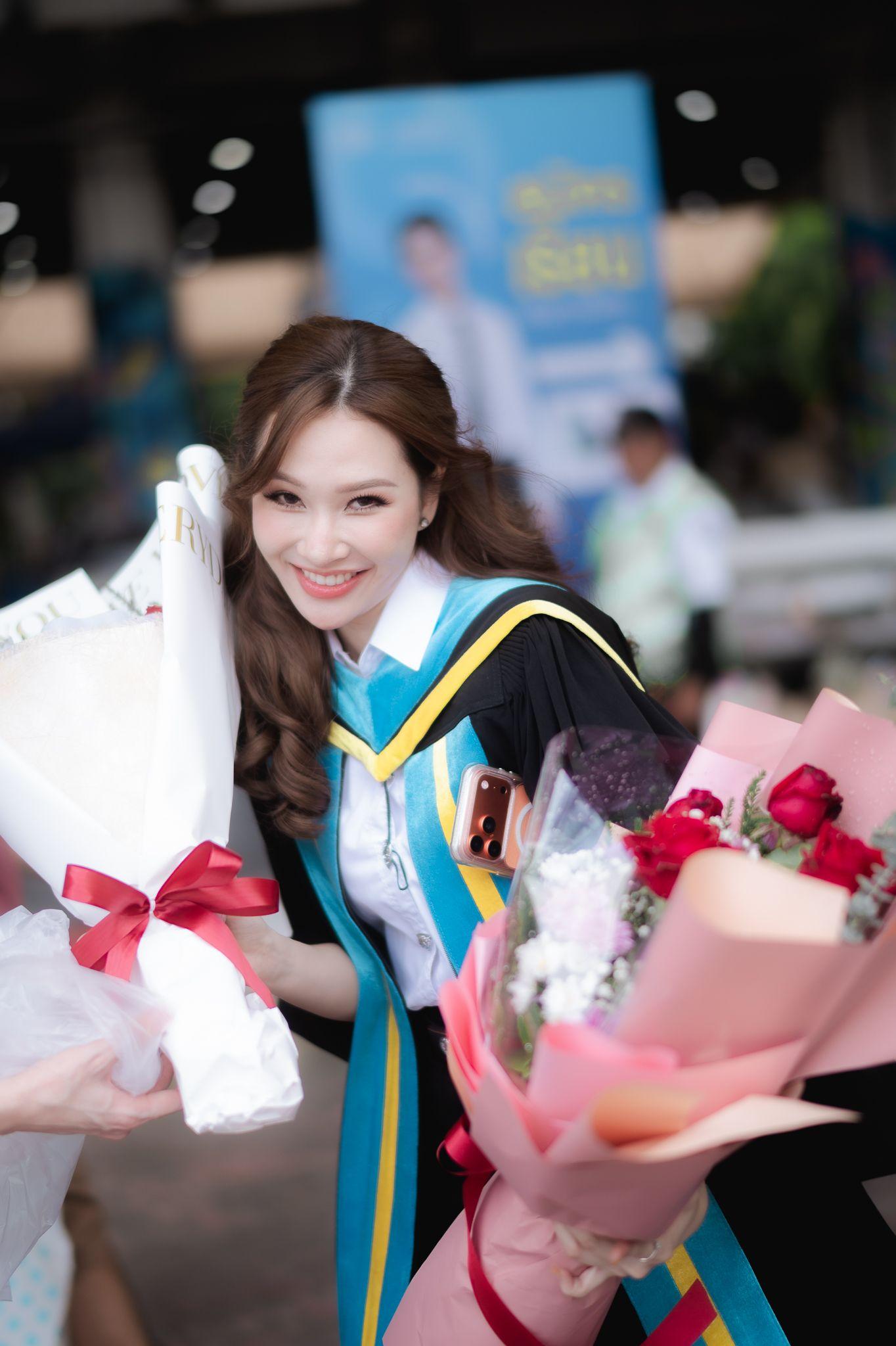 ผลงานรับปริญญา มหาวิทยาลัยหอการค้าไทย โดย w.d_gallery ภาพที่ 7