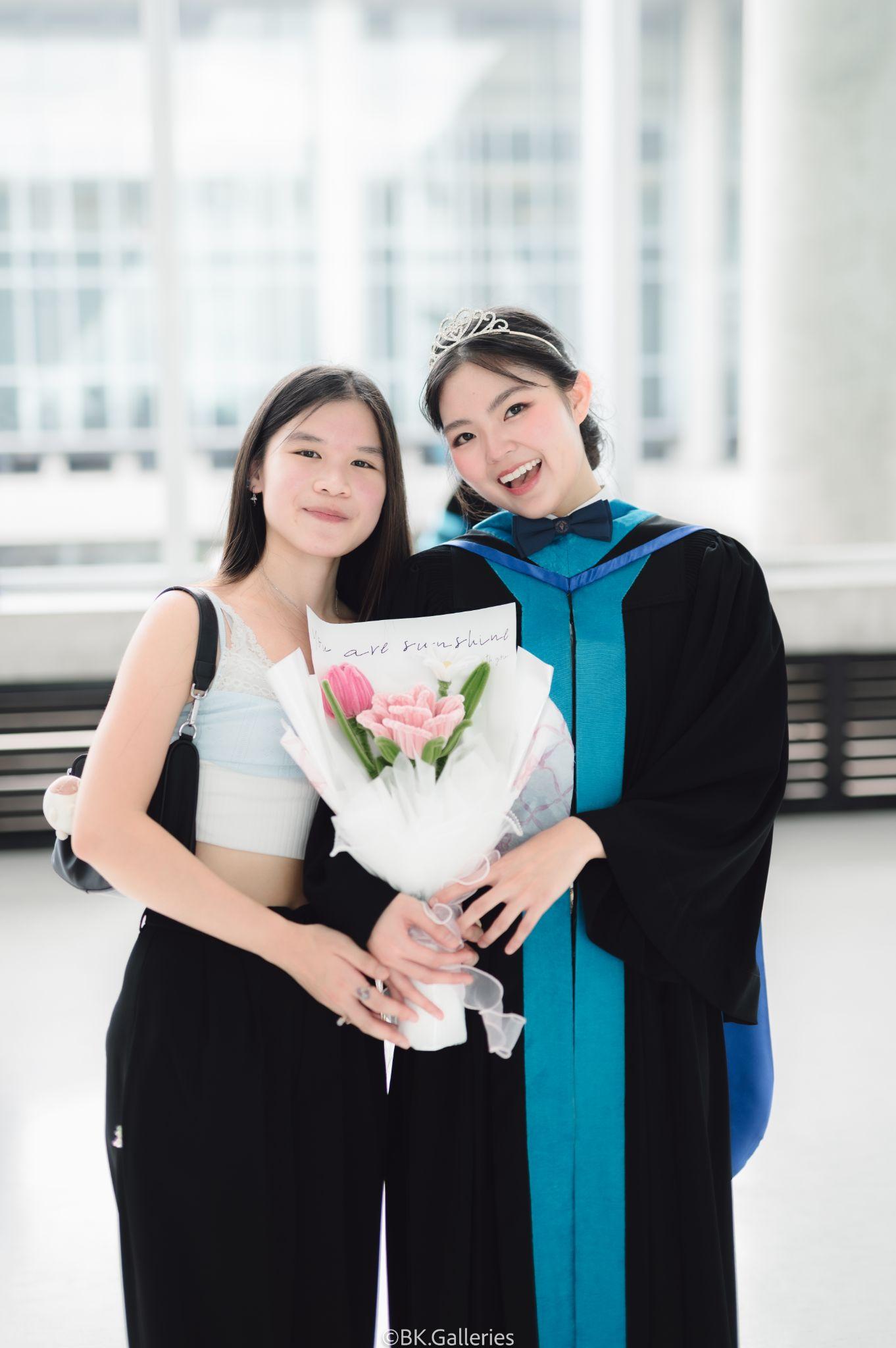 ผลงานรับปริญญา มหาวิทยาลัยมหิดล โดย BK.Galleries ภาพที่ 4