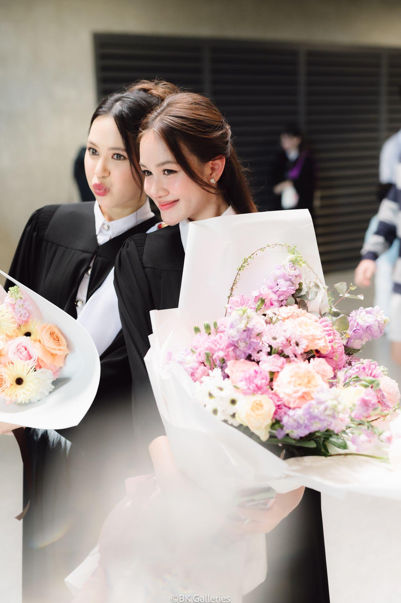 ผลงานรับปริญญา มหาวิทยาลัยธรรมศาสตร์ โดย BK.Galleries ภาพที่ 11