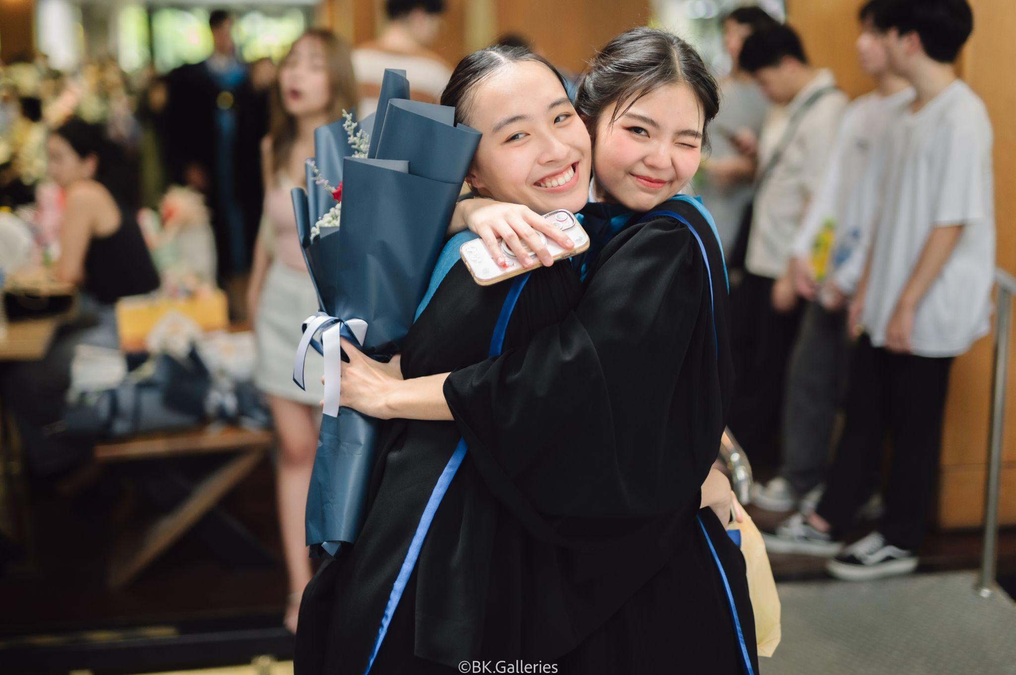 ผลงานรับปริญญา มหาวิทยาลัยมหิดล โดย BK.Galleries ภาพที่ 14