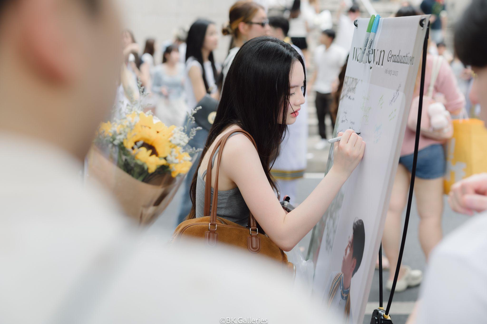 ผลงานรับปริญญา จุฬาลงกรณ์มหาวิทยาลัย โดย BK.Galleries ภาพที่ 6