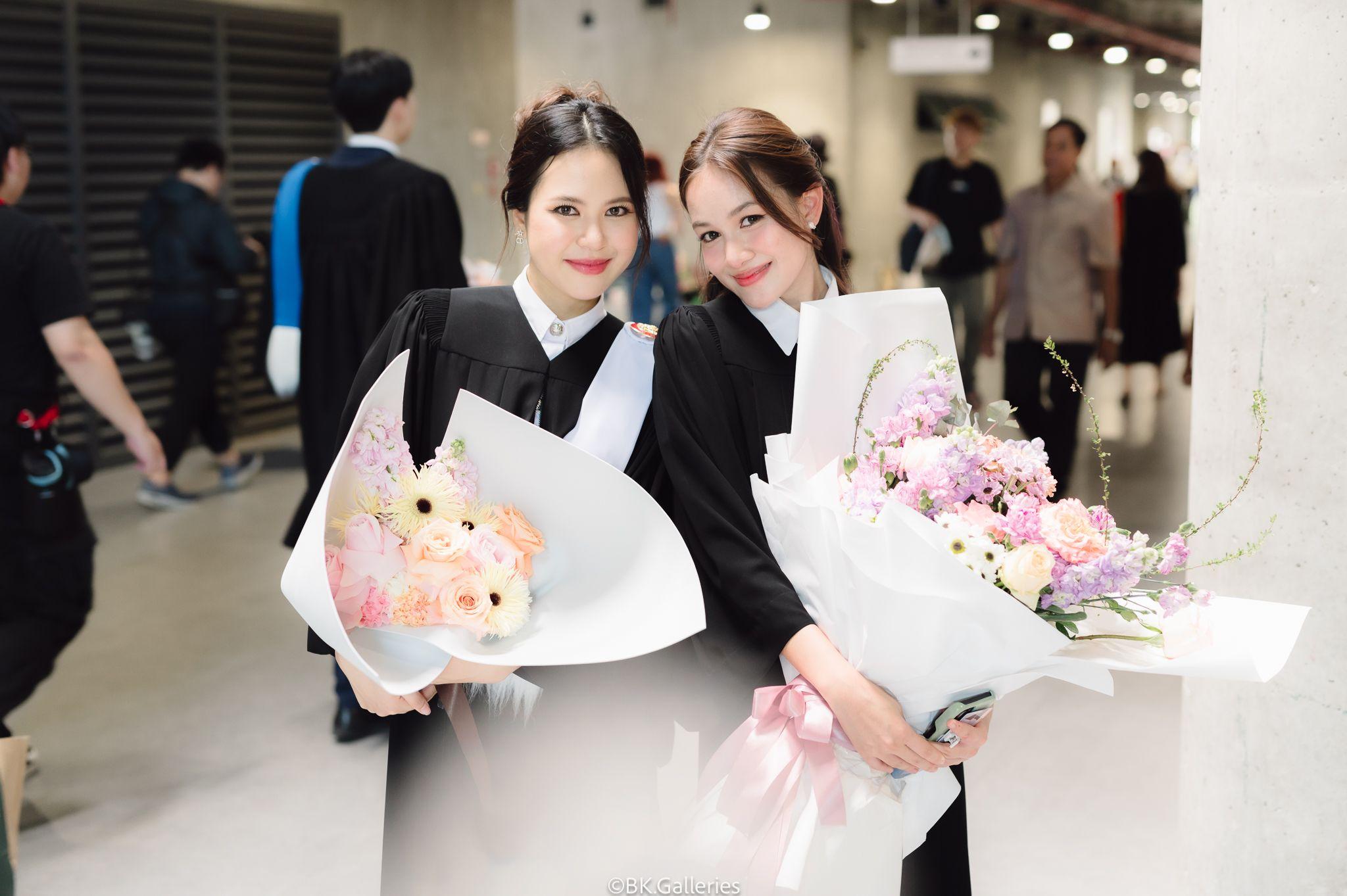 ผลงานรับปริญญา มหาวิทยาลัยธรรมศาสตร์ โดย BK.Galleries ภาพที่ 10