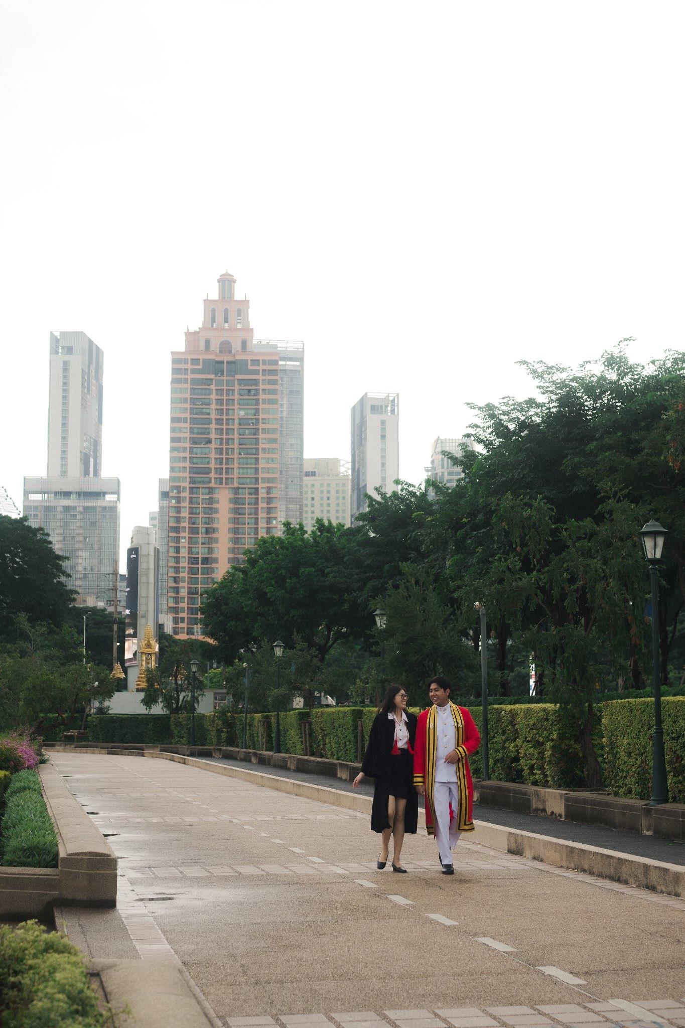 ผลงานรับปริญญา โดย Dala.grad ภาพที่ 6