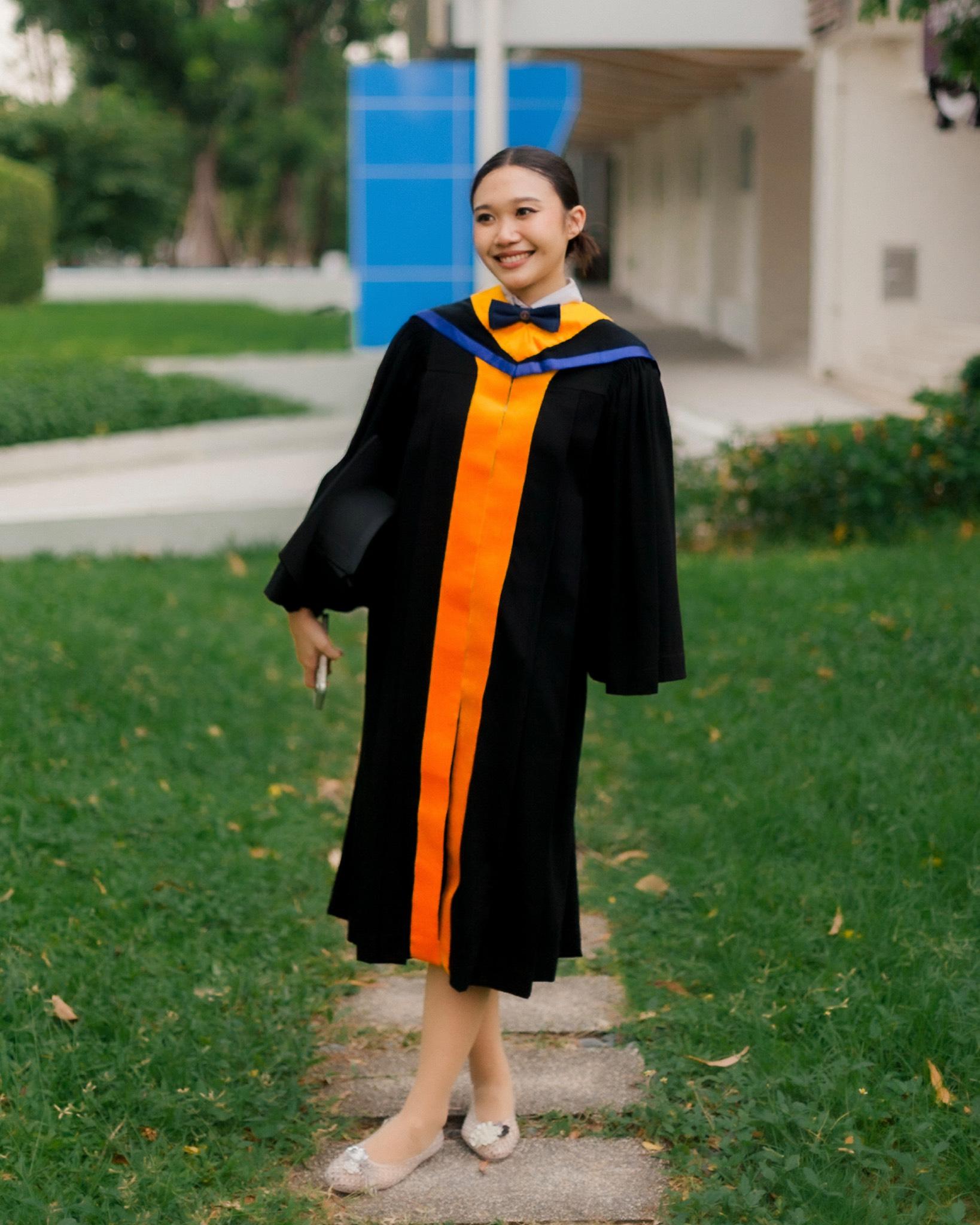 ผลงานรับปริญญา มหาวิทยาลัยมหิดล โดย Dala.grad ภาพที่ 1