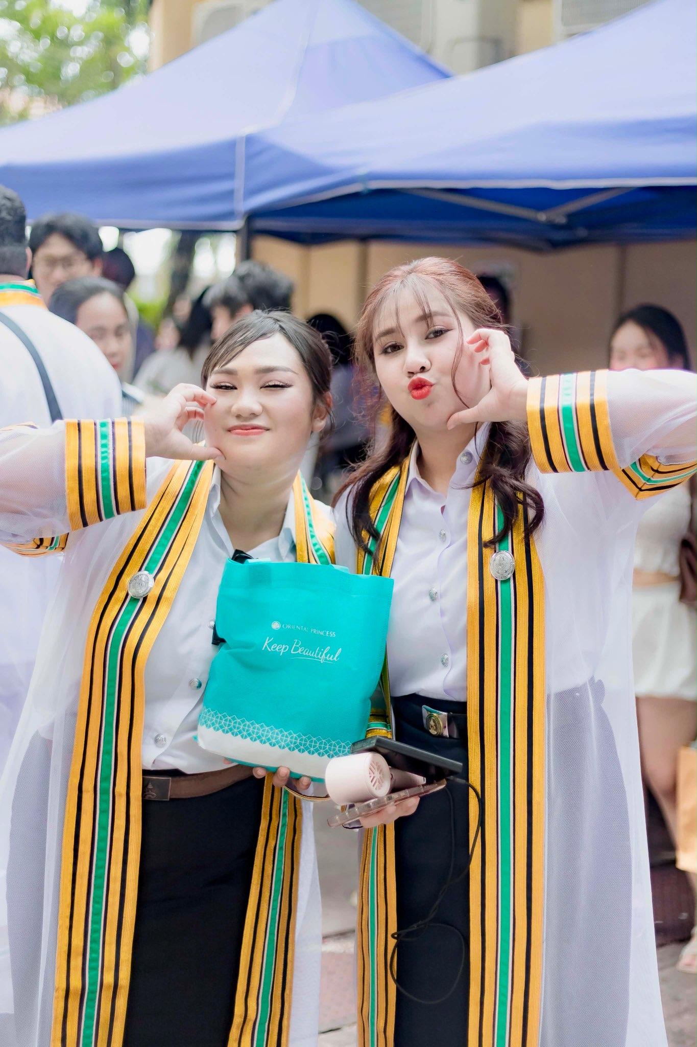 ผลงานรับปริญญา มหาวิทยาลัยราชภัฏสวนสุนันทา โดย PhotoBright ภาพที่ 2