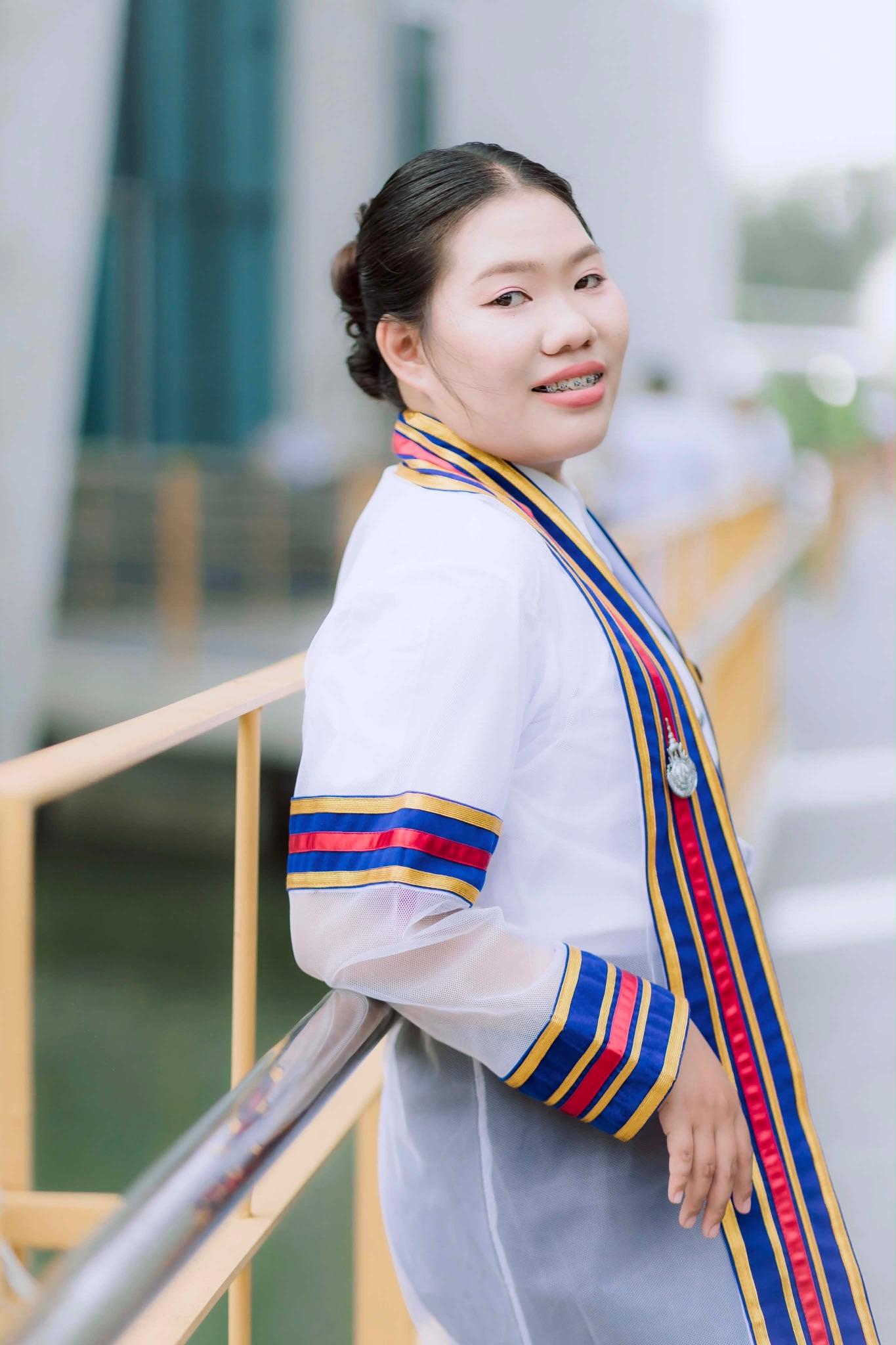 ผลงานรับปริญญา มหาวิทยาลัยเทคโนโลยีราชมงคลธัญบุรี โดย PhotoBright ภาพที่ 4